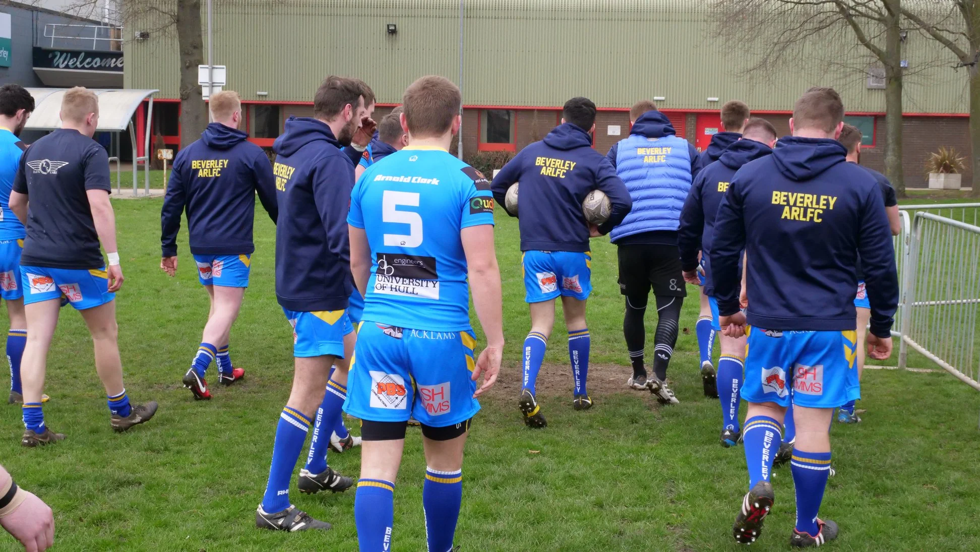 One to excite the core of our following as GRM began as a Rugby platform. Newly promoted Beverley travel the short distance to Hull Dockers for the opening Rugby game on GRM!