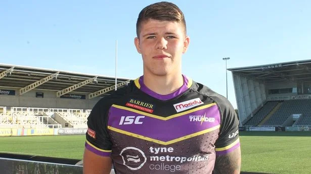 Joe Cator on loan at Newcastle Thunder