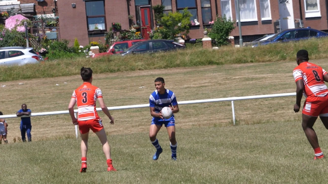 Will Pryce in aciton for Siddal.
