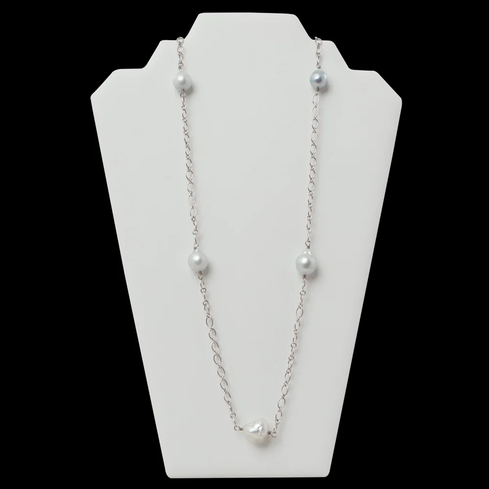 BaroquePearlNecklace1.jpg