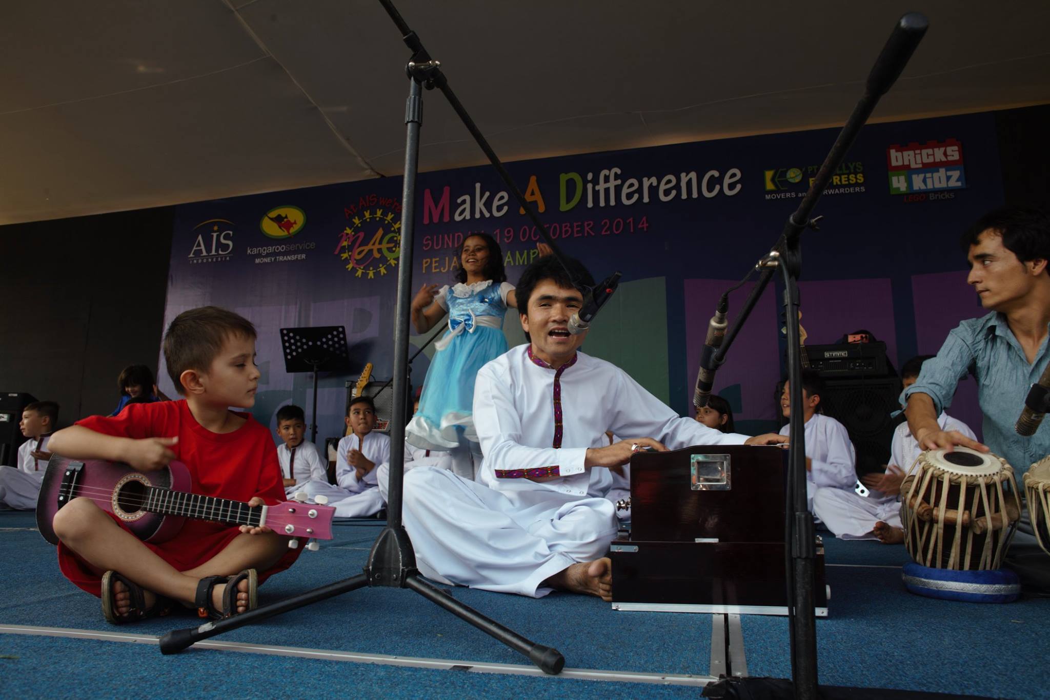 Aref Shadab was kidnapped by the Taliban after couple of months from this performance. Fortunately he was released, but his friend was killed.