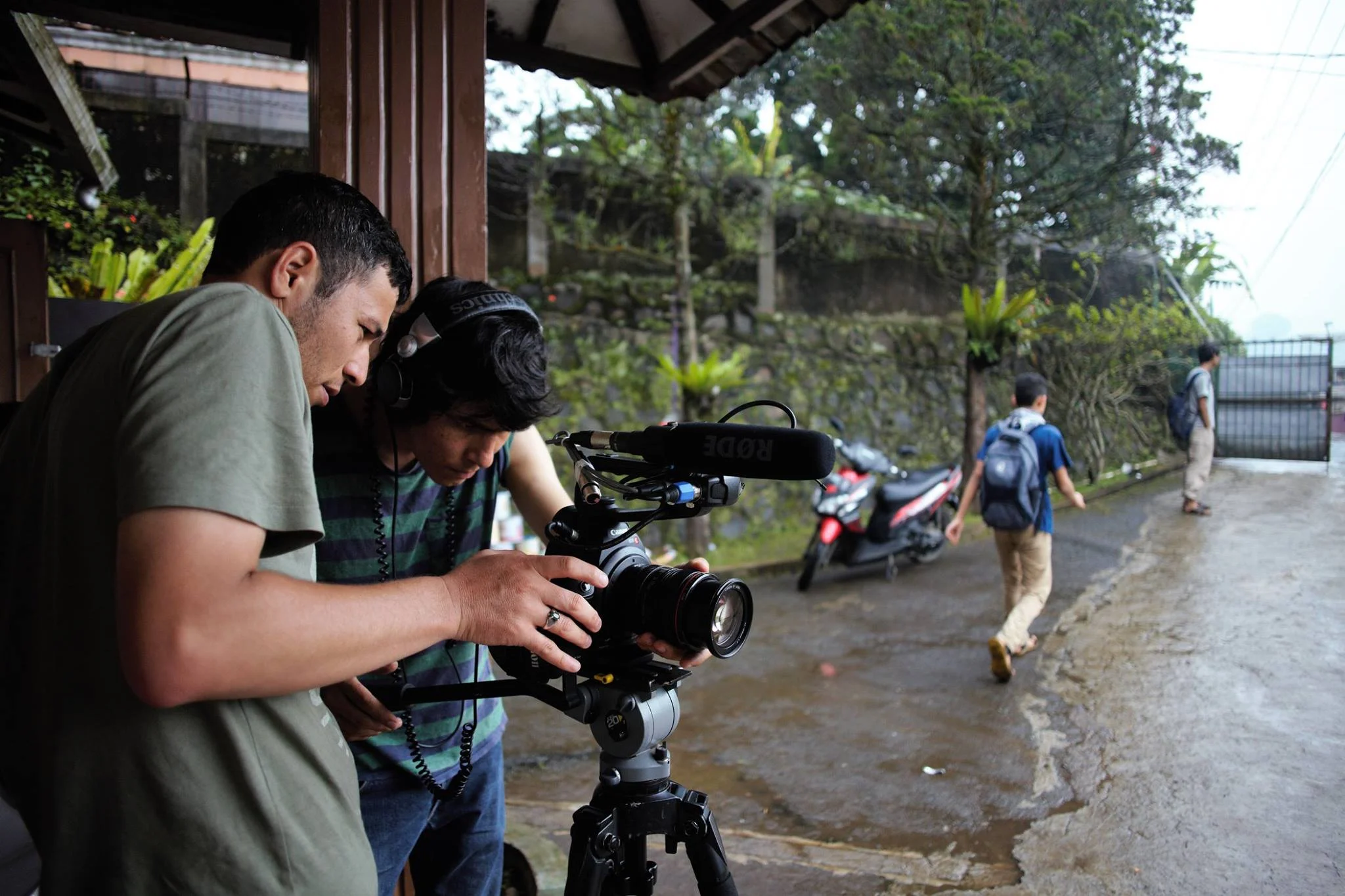 Behind The Scenes - A glimpse into the making of The Staging Post.
