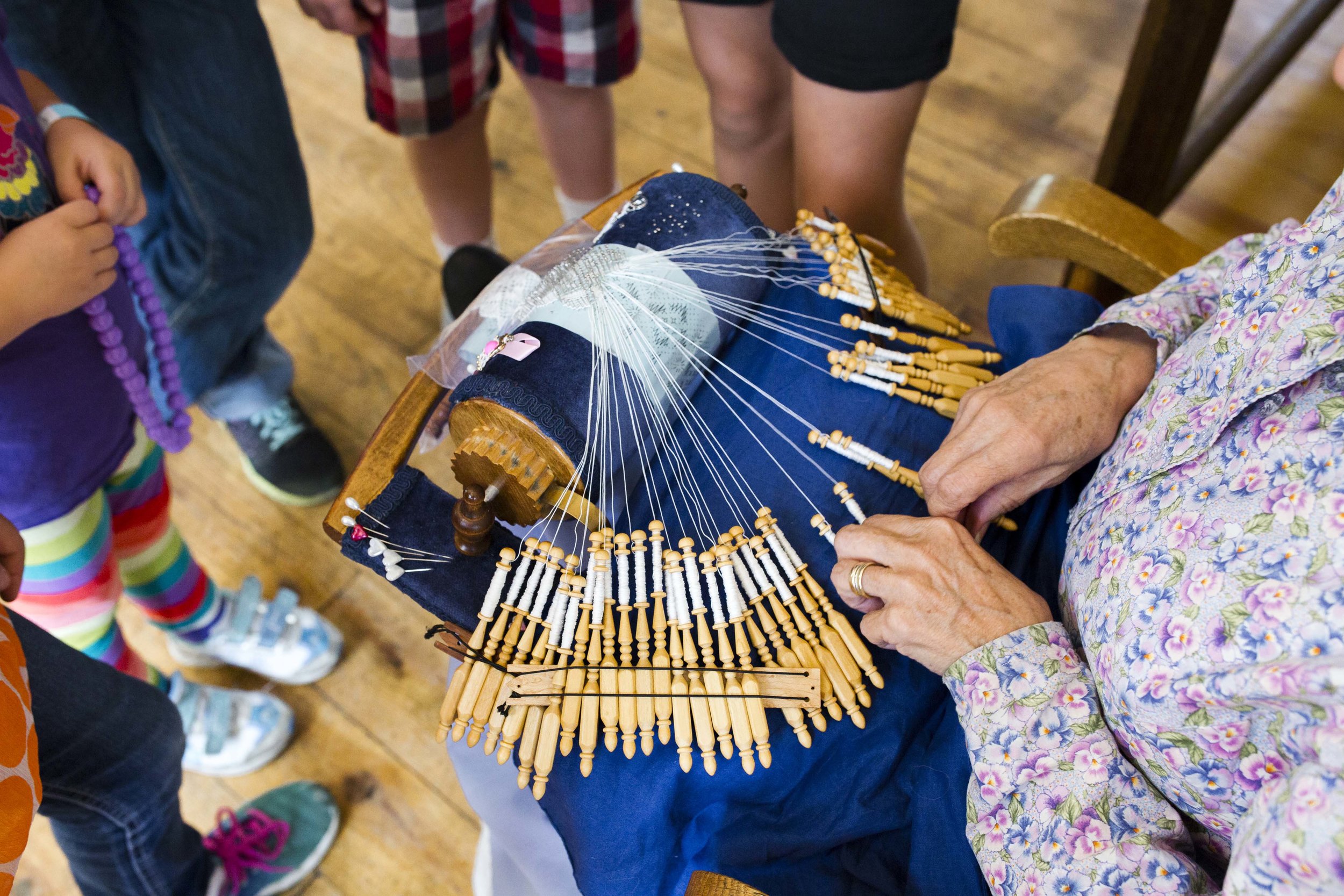 lace-making_1.jpg