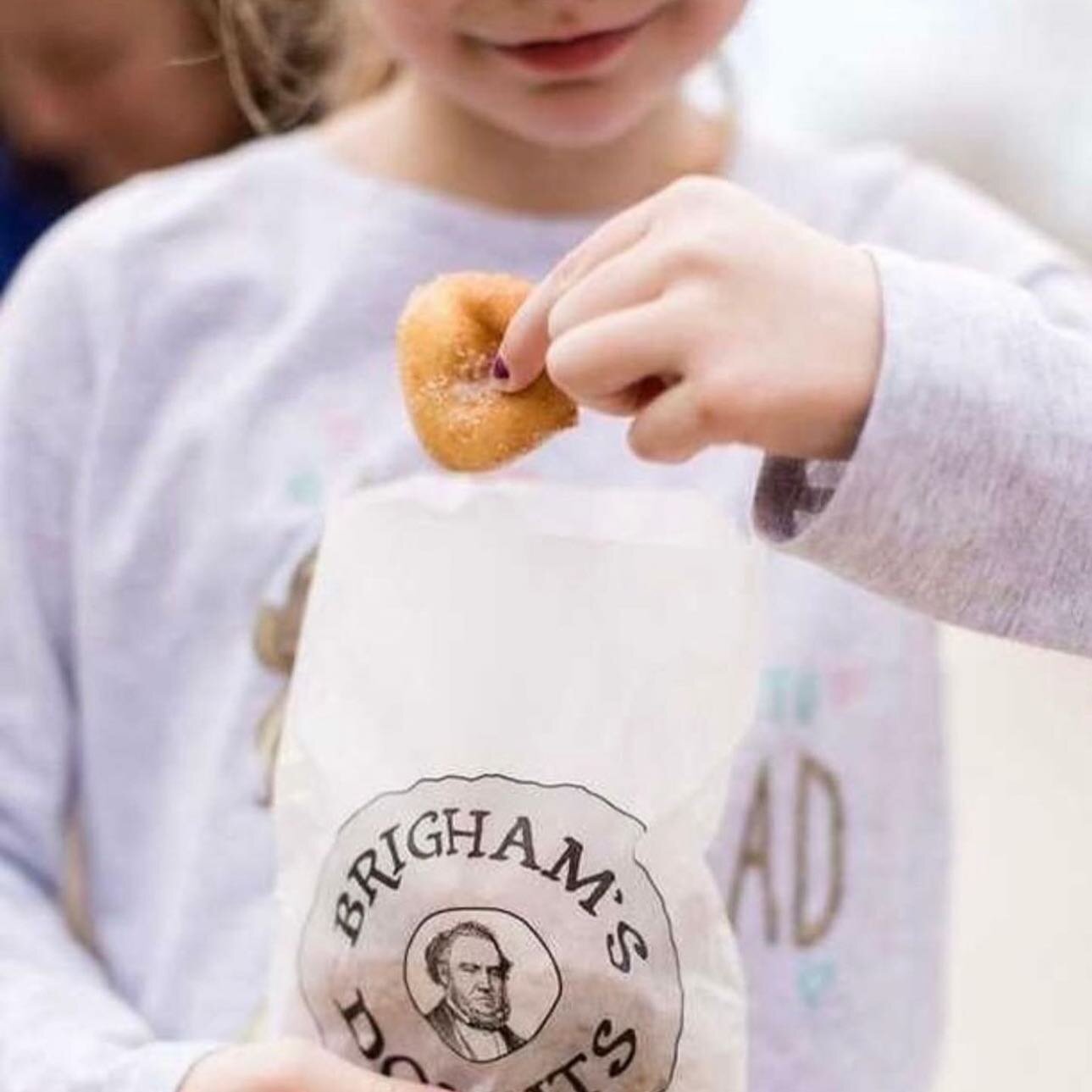 Who else loves donuts 🍩?! Don&rsquo;t forget to stop by Brigham&rsquo;s Donuts for fresh tasty treats on your visit to the park! 🌲

#thisistheplace #utahgram #utahstateparks #visitsaltlake #visitutah #utahfamilyfun