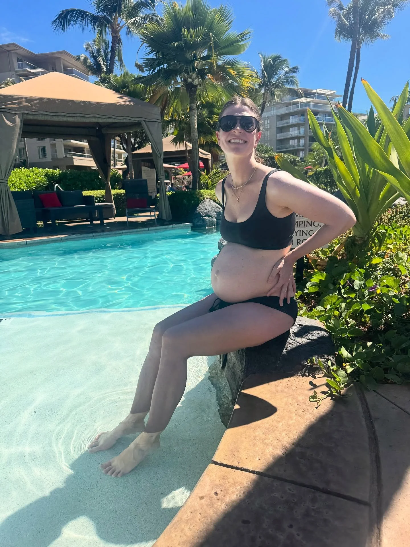 baby moon with the fam 🤍🌞

it felt so nice to felt so nice to feel the warmth of the sun before I hunker down for winter. time is moving fast and I&rsquo;m kind of surprised I&rsquo;m already in the third trimester. 

it&rsquo;s been 11 years since