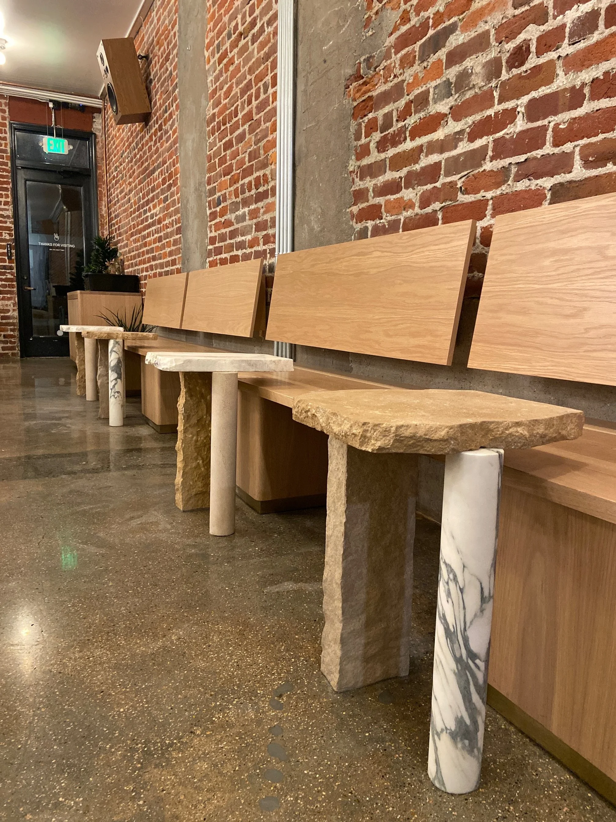 Mast Coffee marble coffee tables