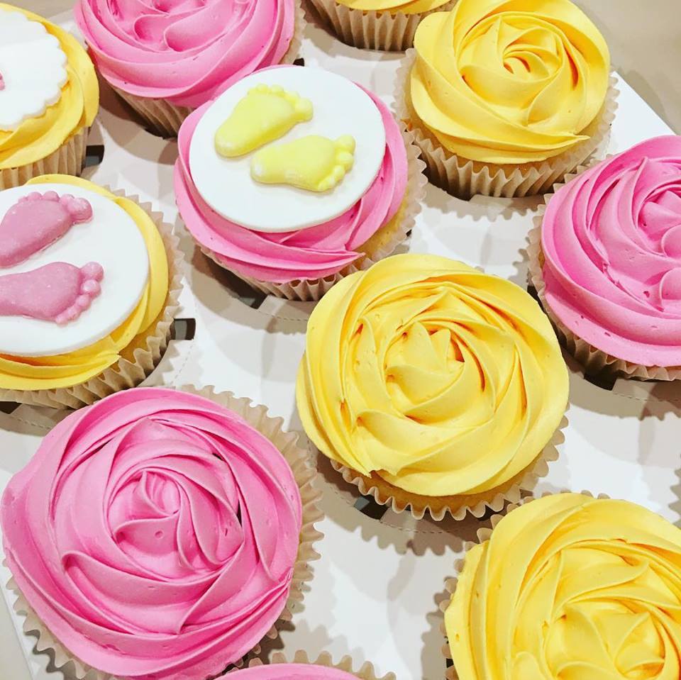 Rosette Plain Cupcakes.jpg