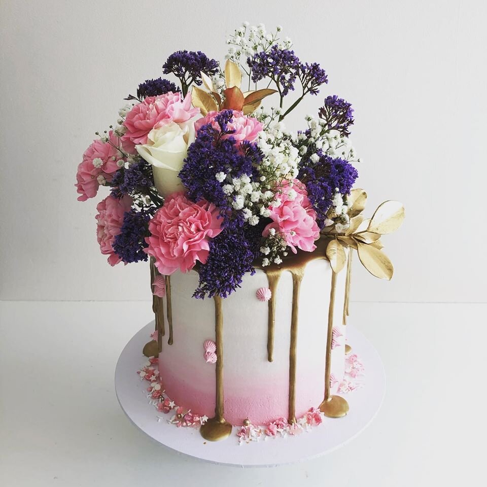 Single Tier Pink Ombre Cake Fresh Blooms.jpg