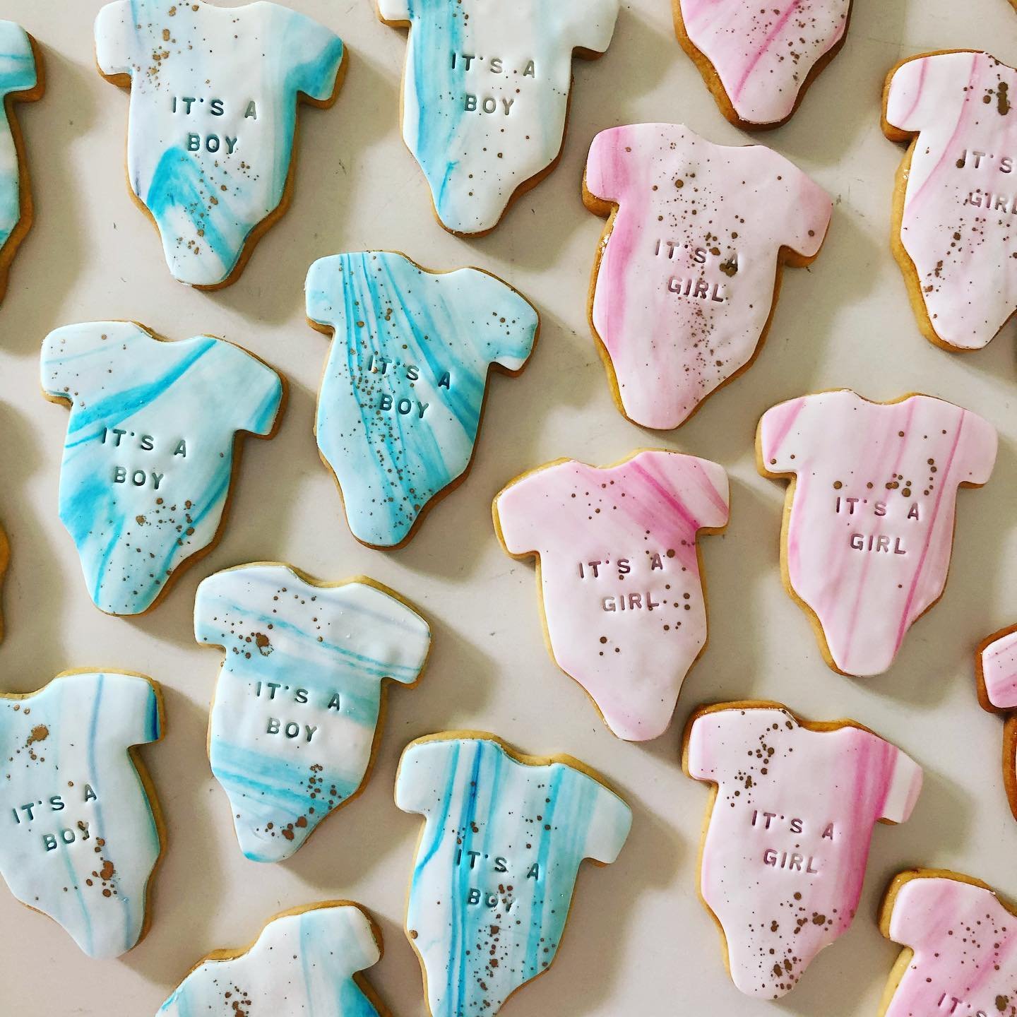 Baby Onesie Marble Cookies.jpg