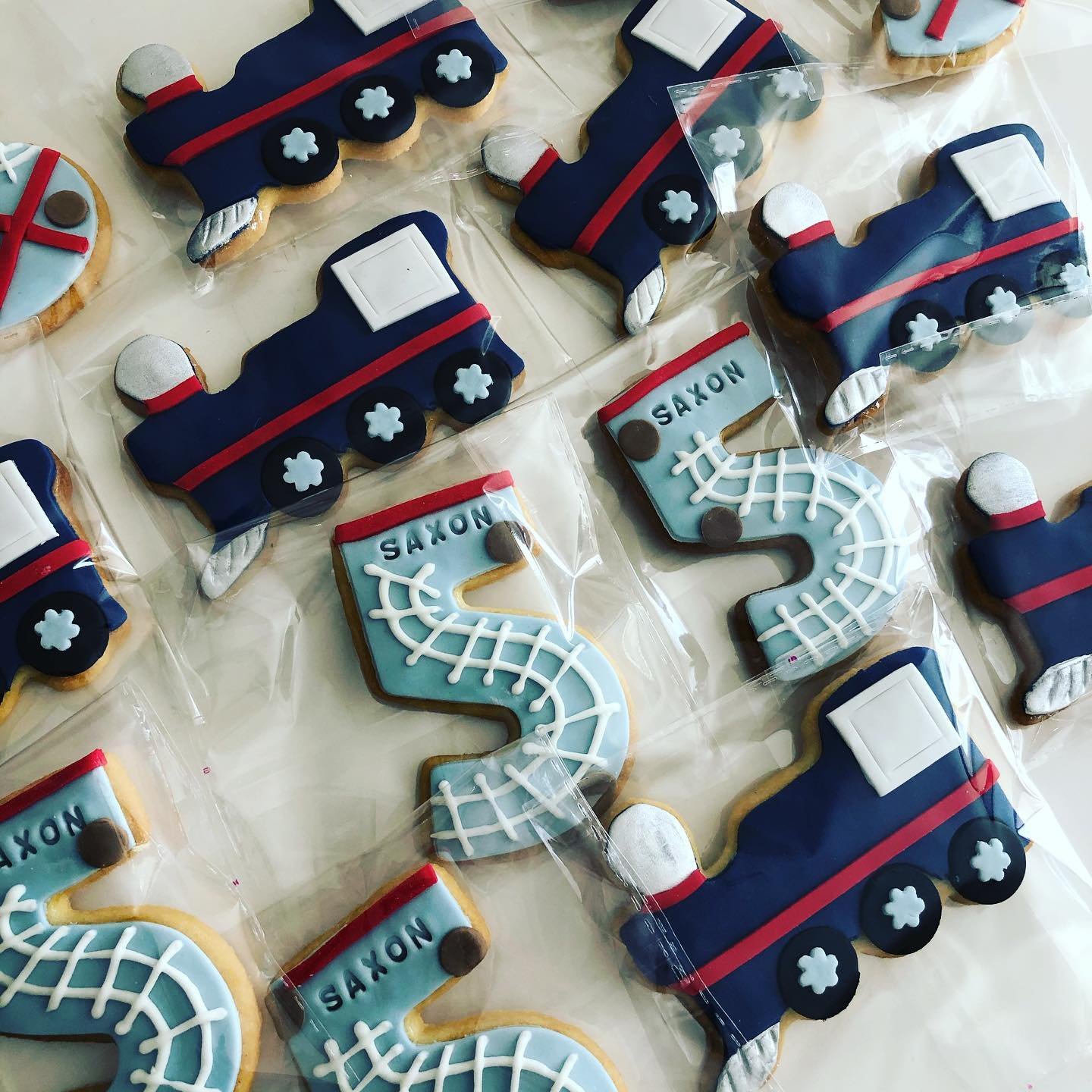 Train Cookies v2.jpg