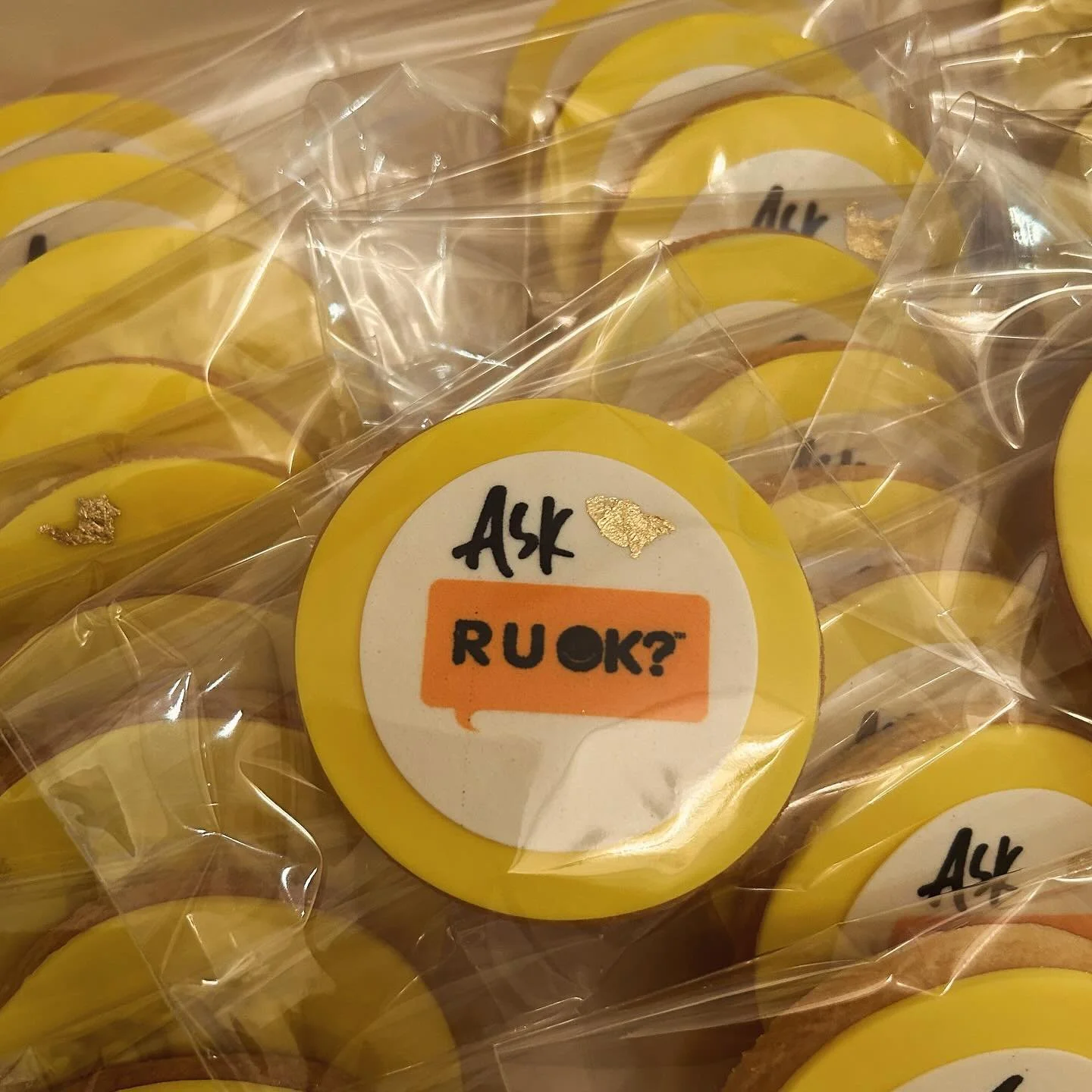 💛💛💛 R U OK Day is always one of the busiest weeks in the year! Always happy to help out to support this wonderful campaign! 💛💛💛 #ruok #ruokday #sugarcookies #sugarcookiesperth #perthsugarcookies #corporatesugarcookies #acdn #acdnmember