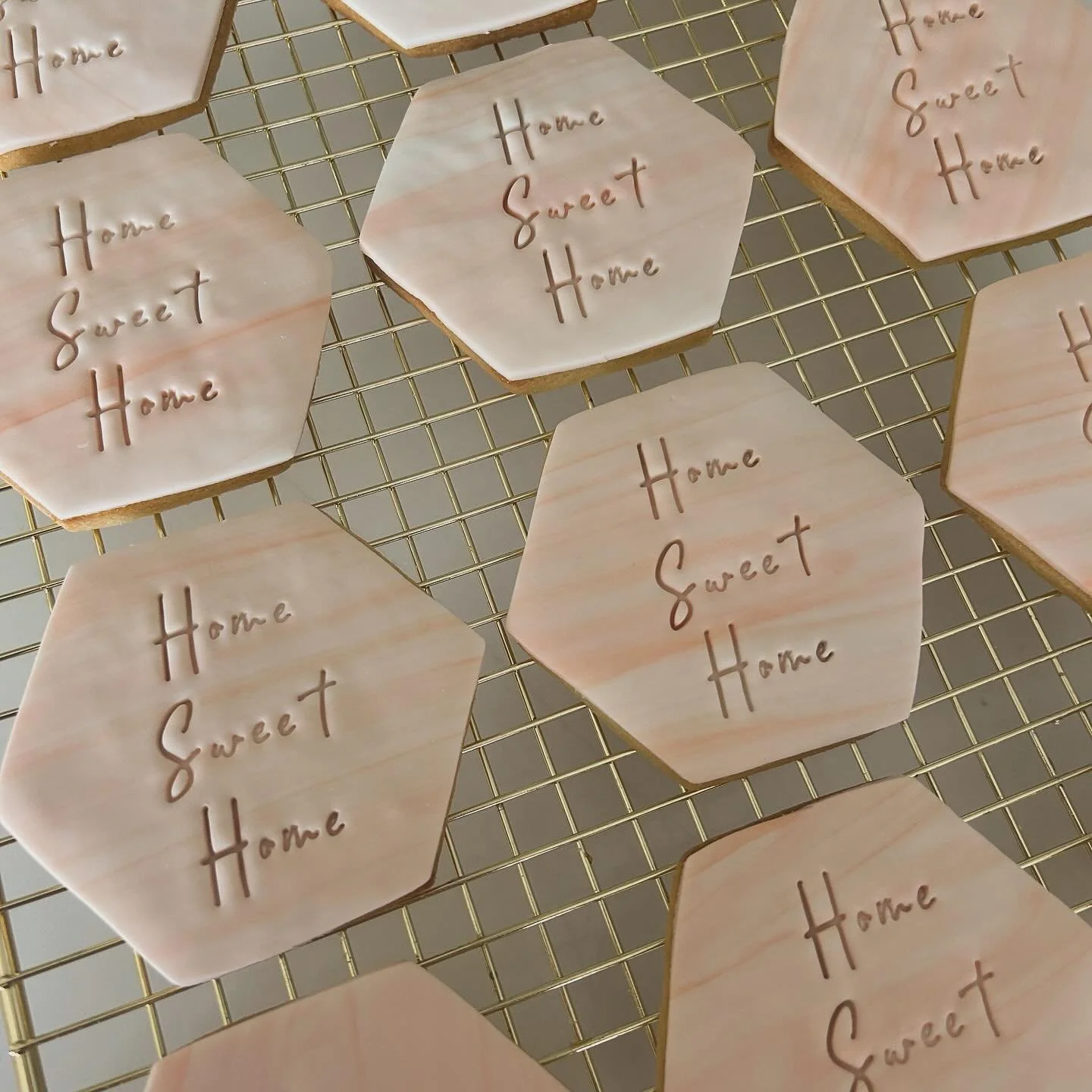 🍊 Sugar cookies for a gorgeous home open in Claremont 🍊 #sugarcookies #sugarcookiesperth #corporatecookies #corporatesugarcookies #acdn #acdnmember #homeopen #homeopenperth