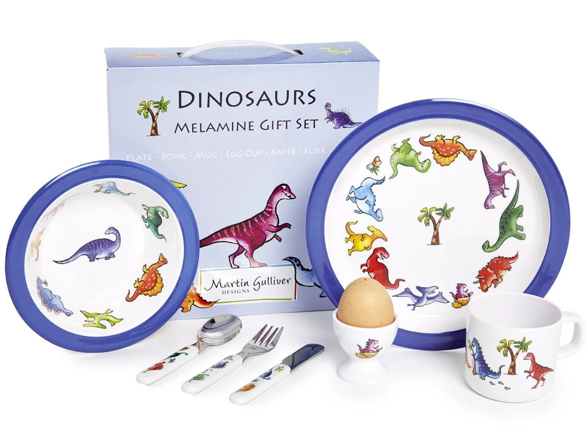 Martin Gulliver eating set dinosaur.jpg