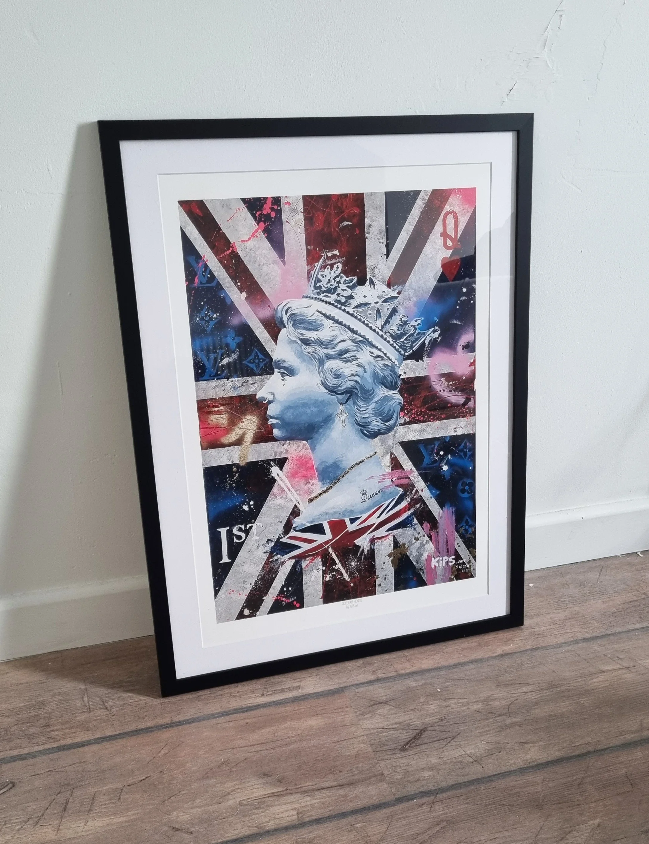 Ian Salmon Art - Queen Of Hearts Print - Elizabeth II Platinum Jubilee