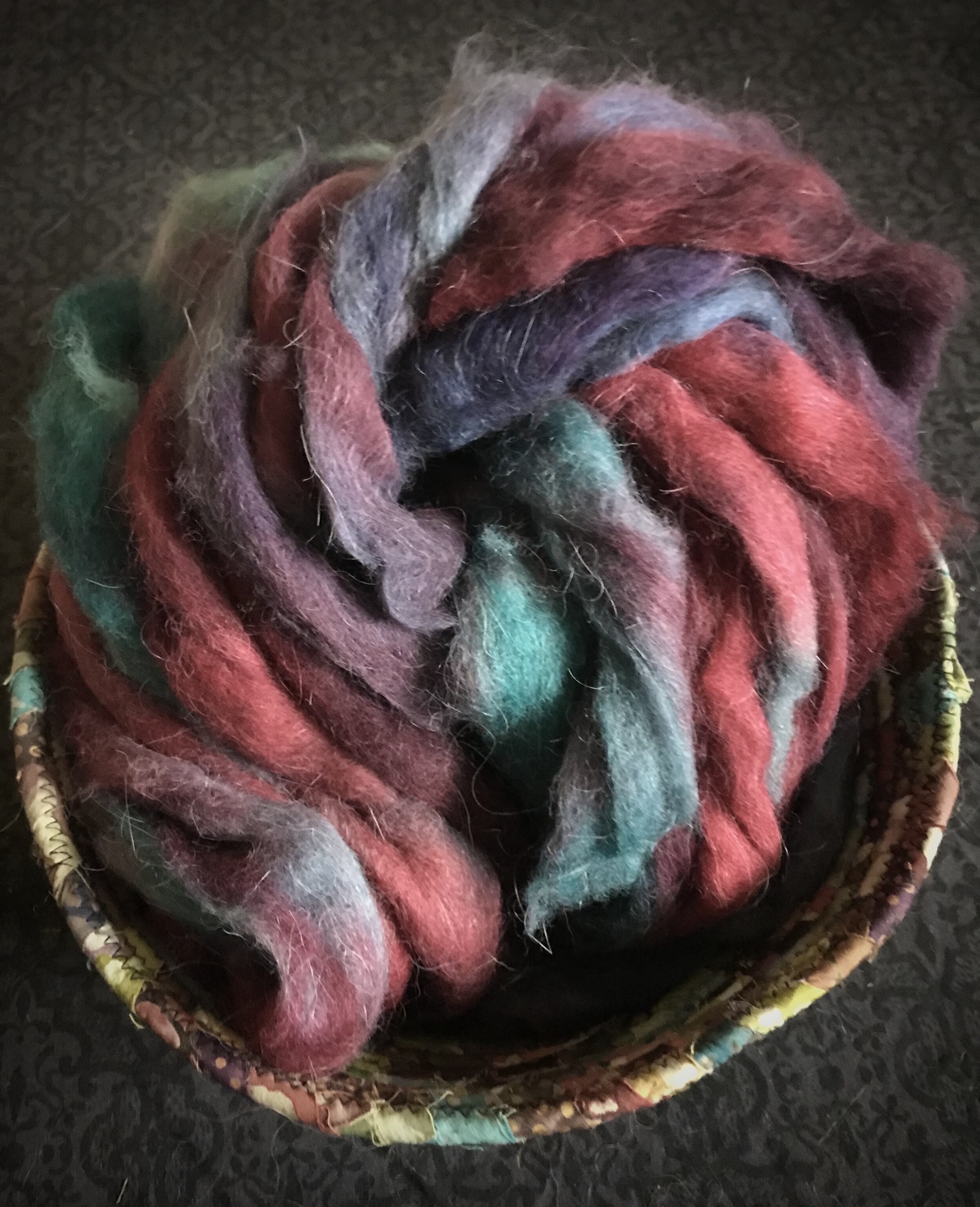 Hand Dyed Icelandic/Llama Blend Roving