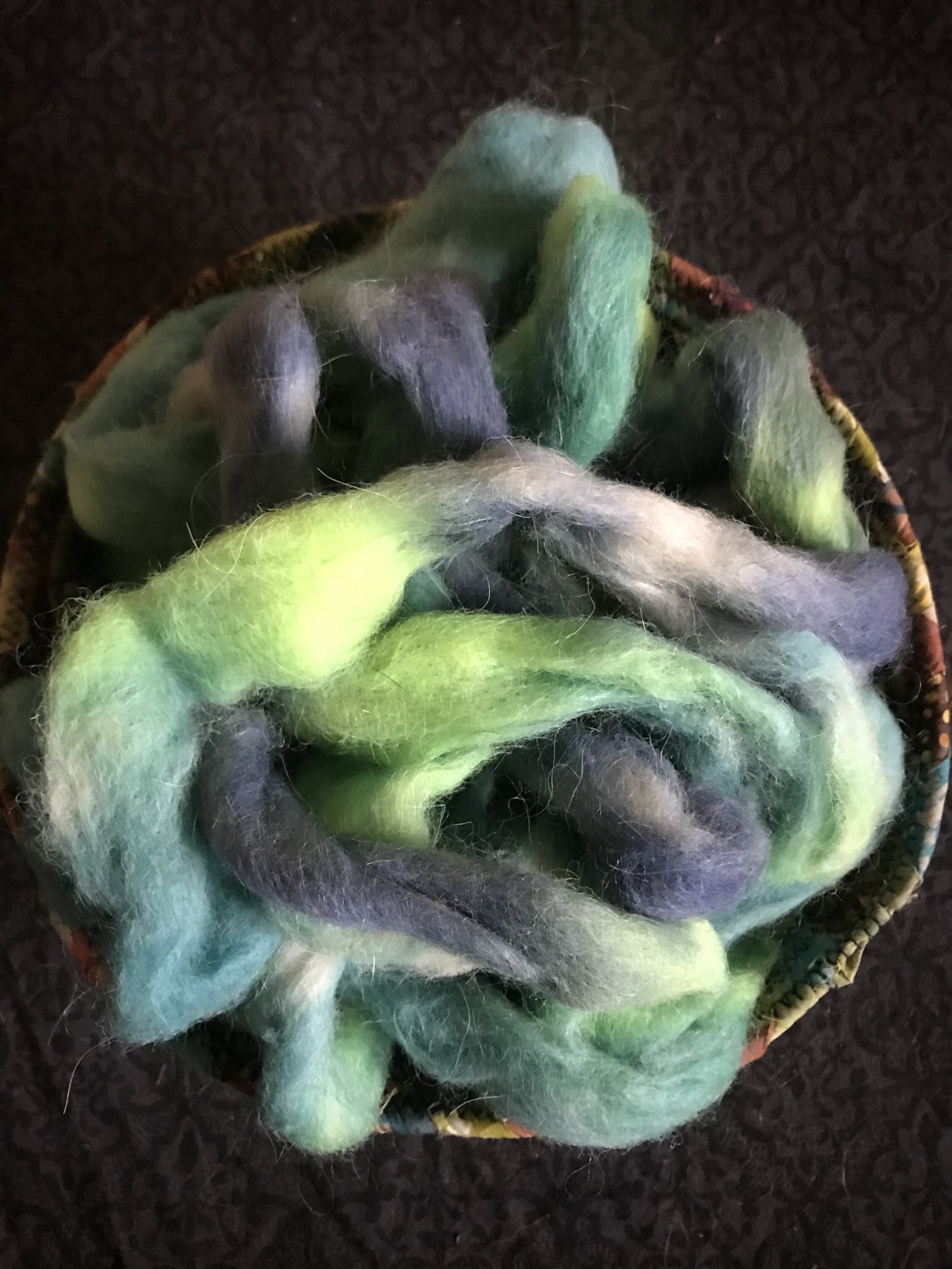 Hand Dyed Icelandic/Llama Blend Roving