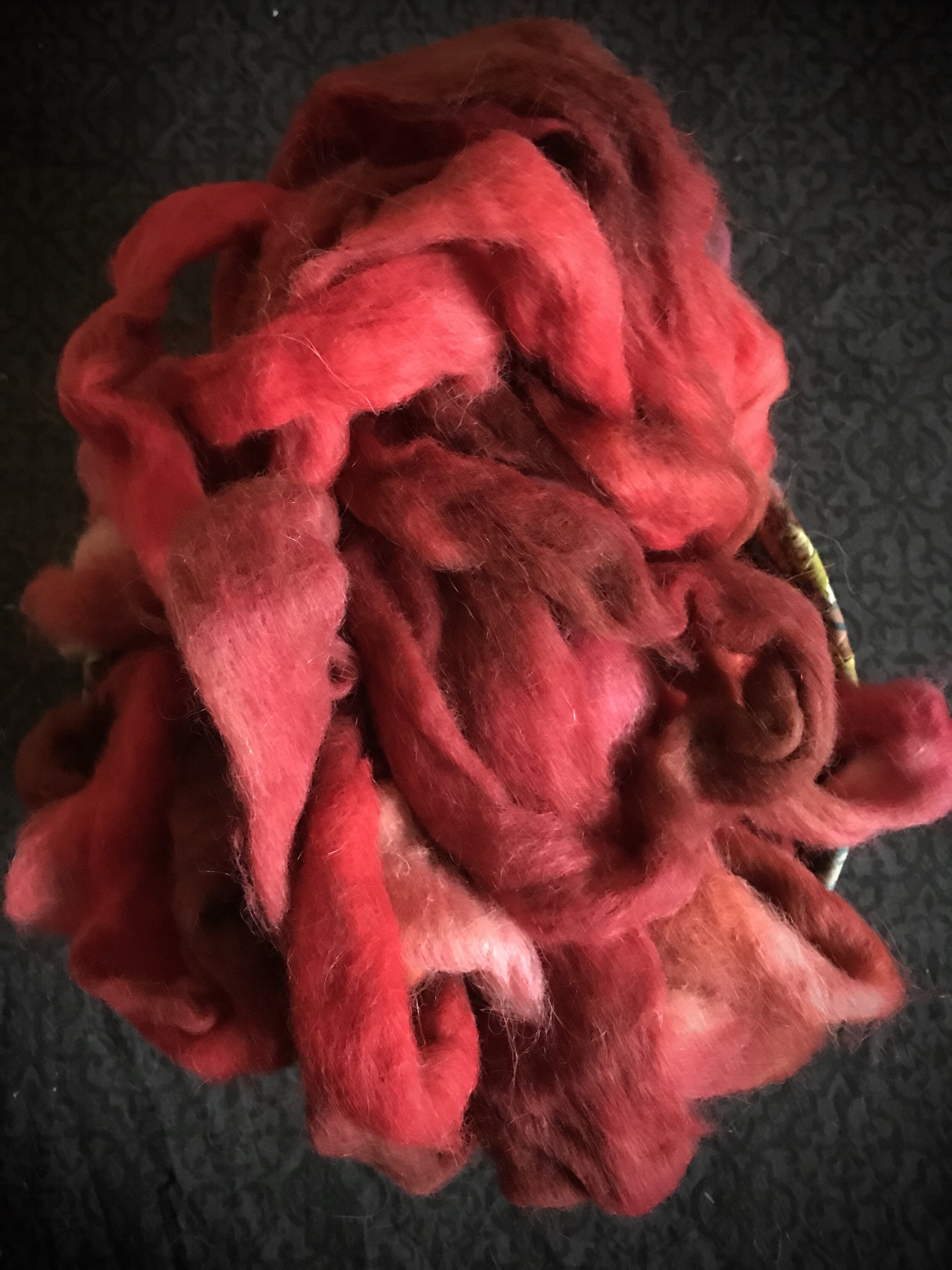 Hand Dyed Icelandic/Llama Blend Roving