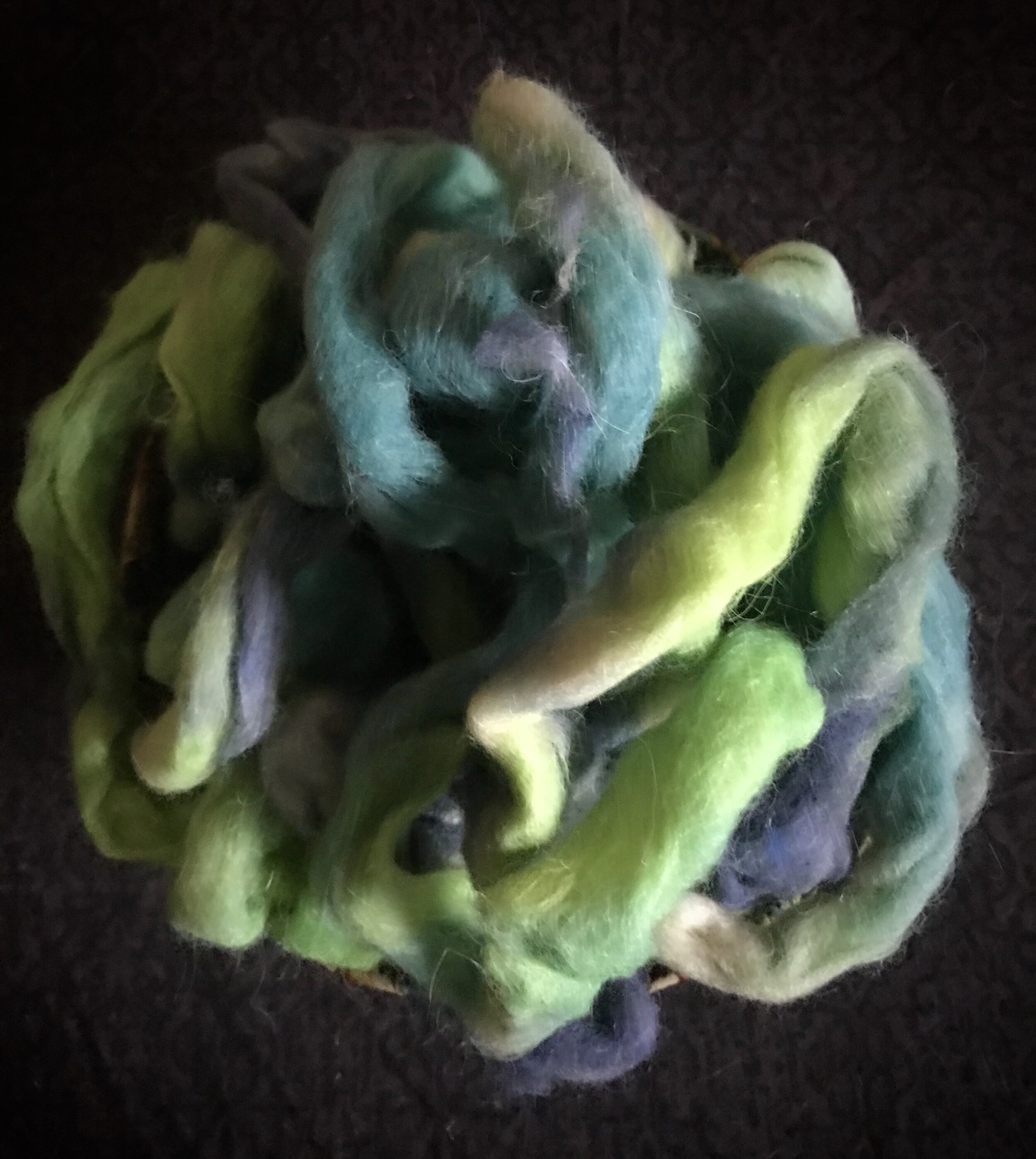 Hand Dyed Icelandic/Llama Blend Roving