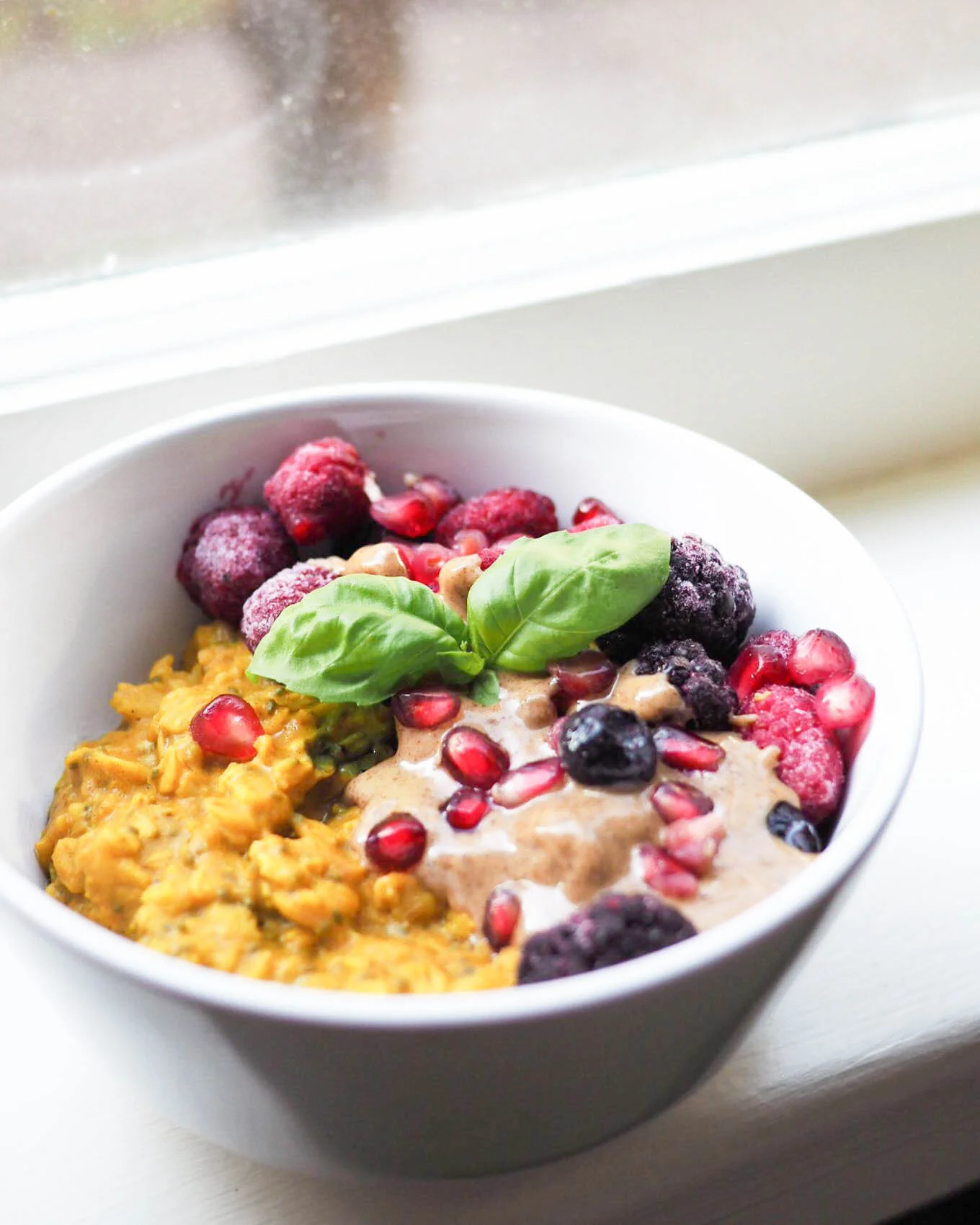 Golden+Turmeric+Oats+Recipe+-+Kris+Gill.jpg