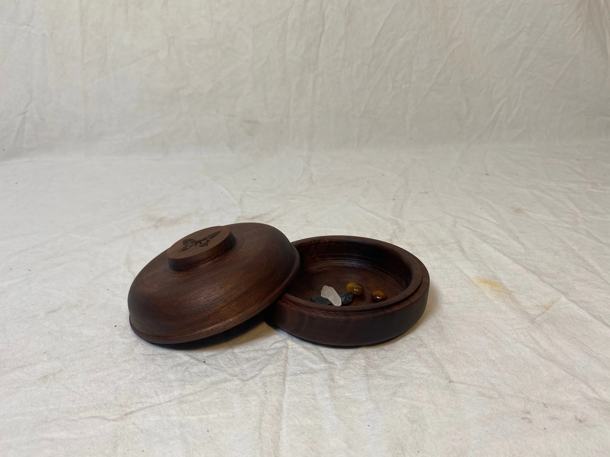 8ECF060C-D215-4C14-AB50-0849D8704F5E