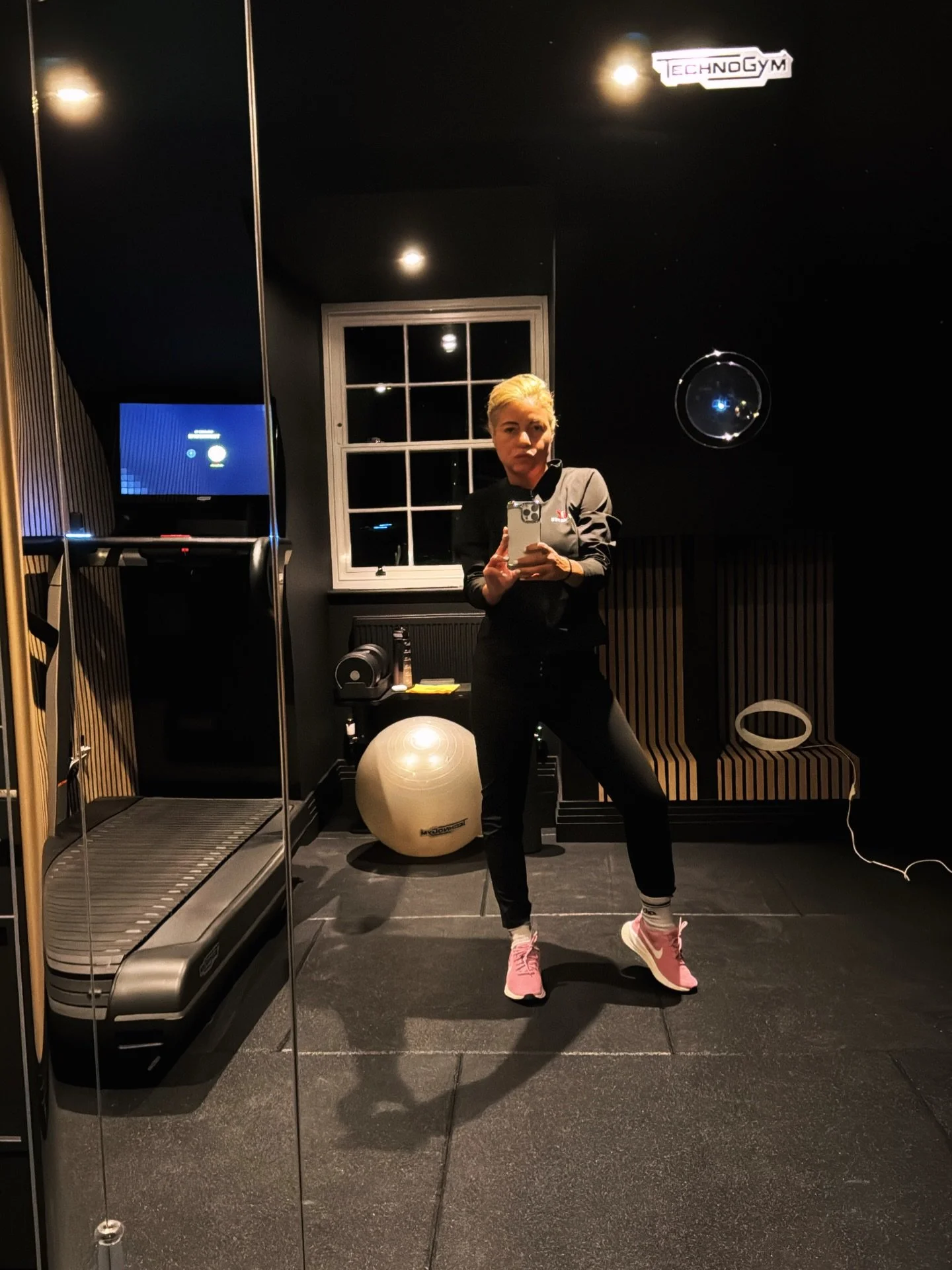 From My Treadmill to Your Reality

I&rsquo;ve just finished a 7 km run on my treadmill. One of those runs where your legs keep moving, your lungs burn, and your mind decides it&rsquo;s the perfect moment to unpack everything at once.

I was manifesti