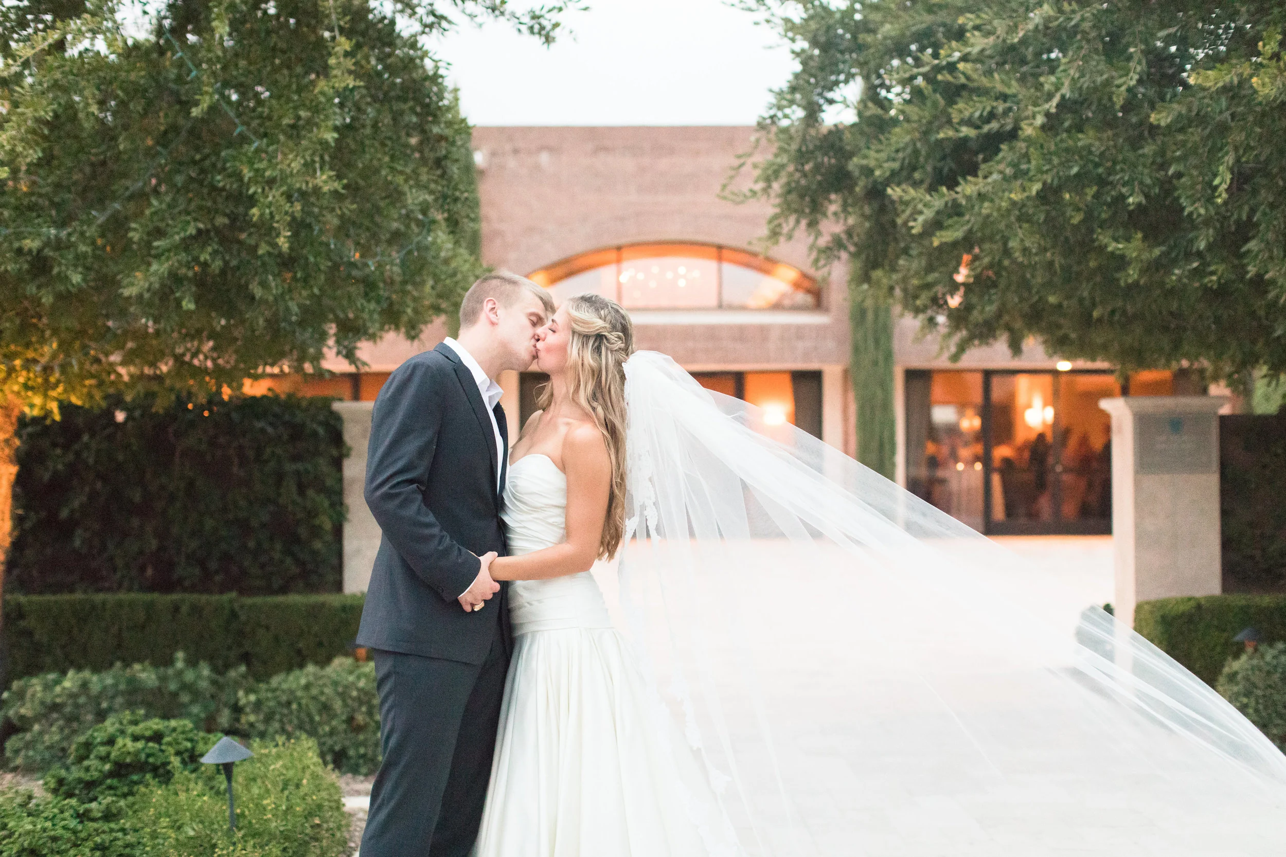 Meggie Taylor Photography