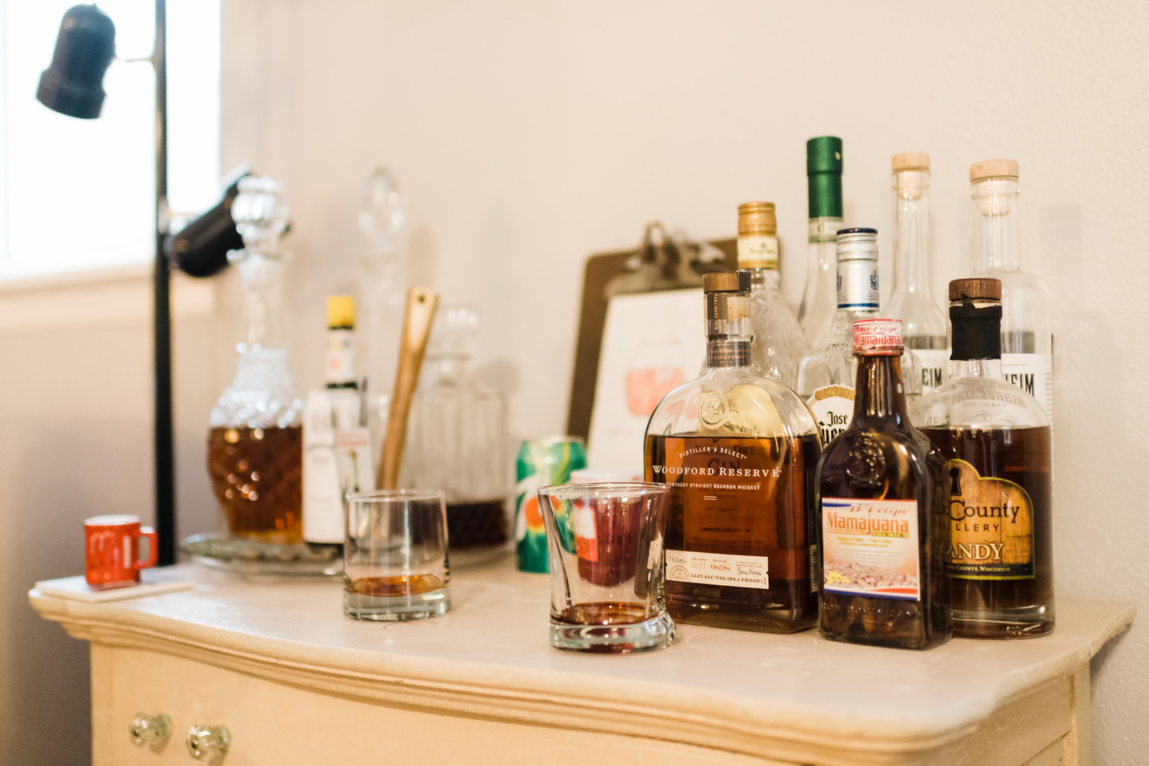 Table of liquor to make brandy old fashioned