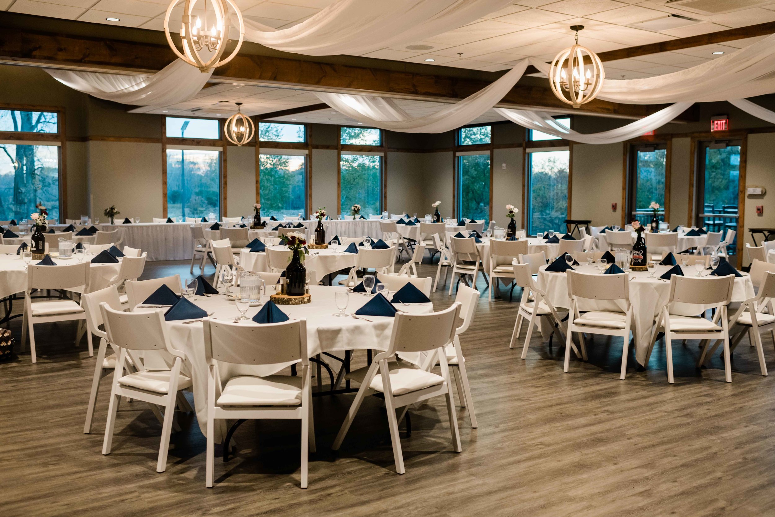 Reception venue at Gordon Bubolz Nature Preserve in Appleton, Wisconsin