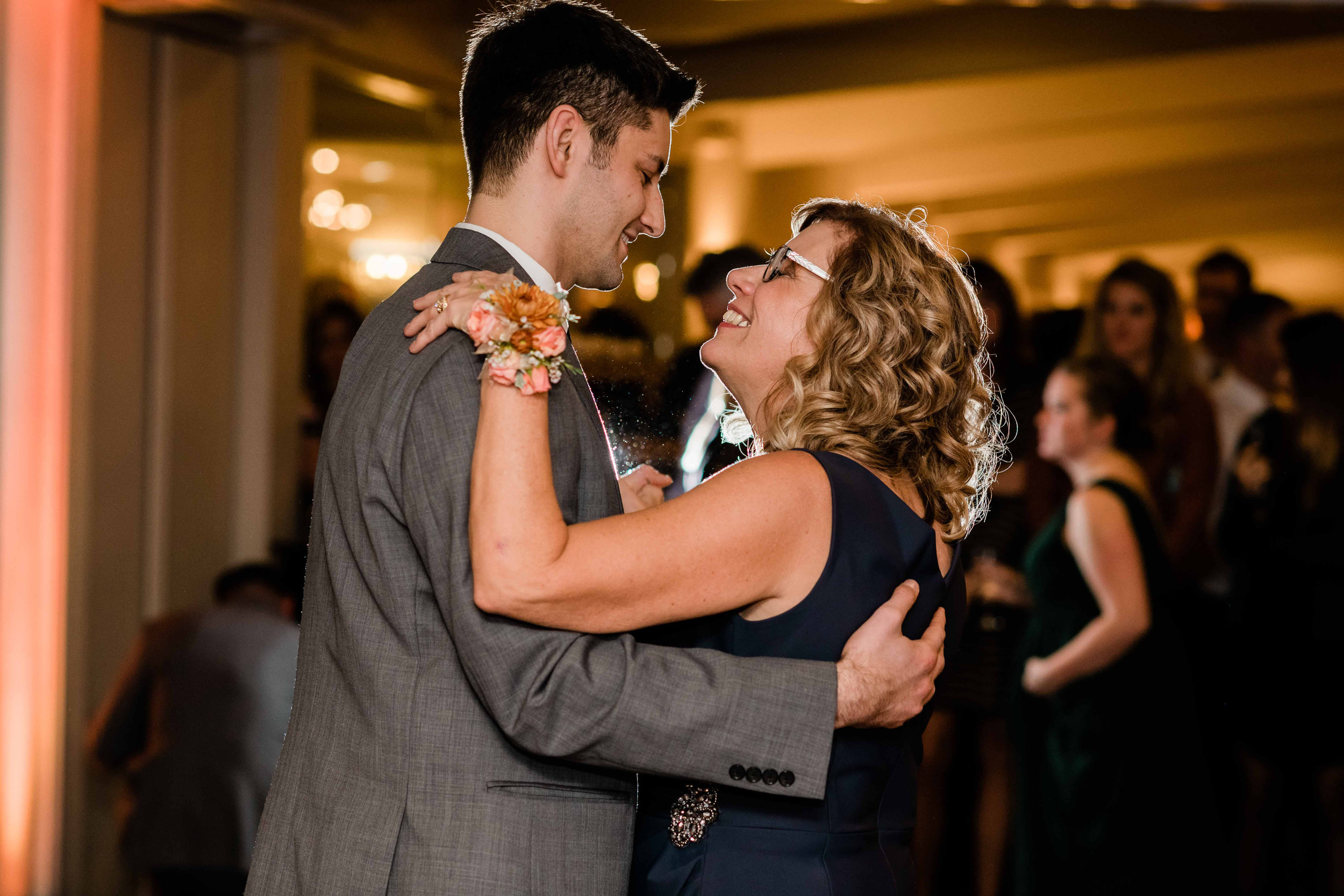 Groom dancing with his mom