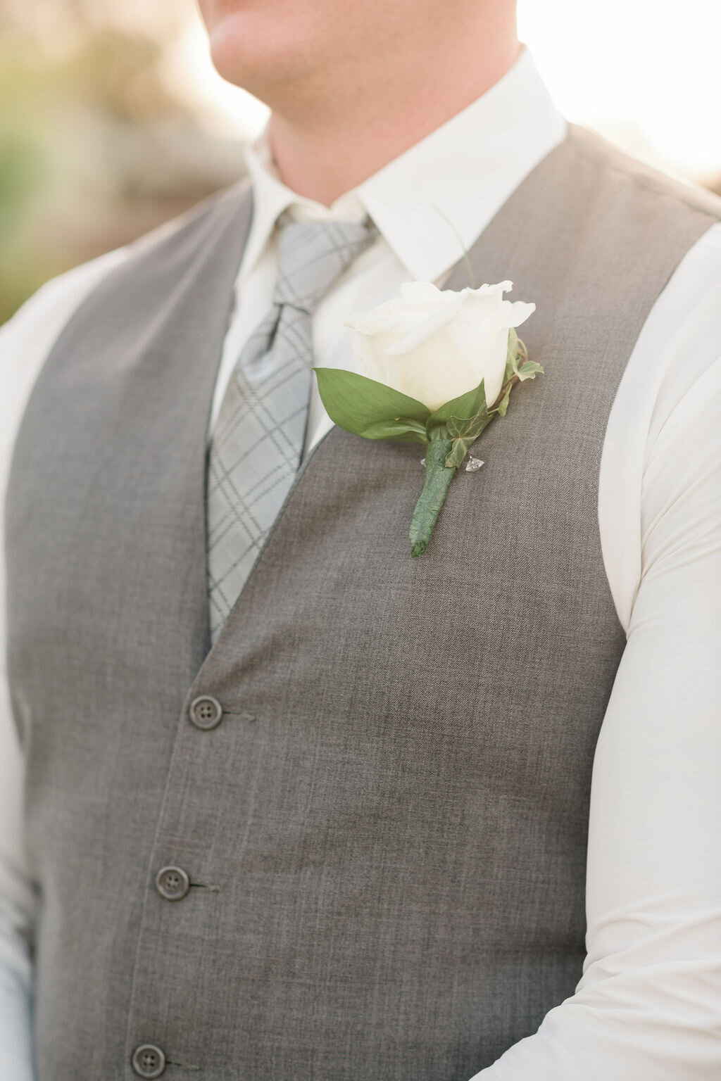 Groom's boutonnière 