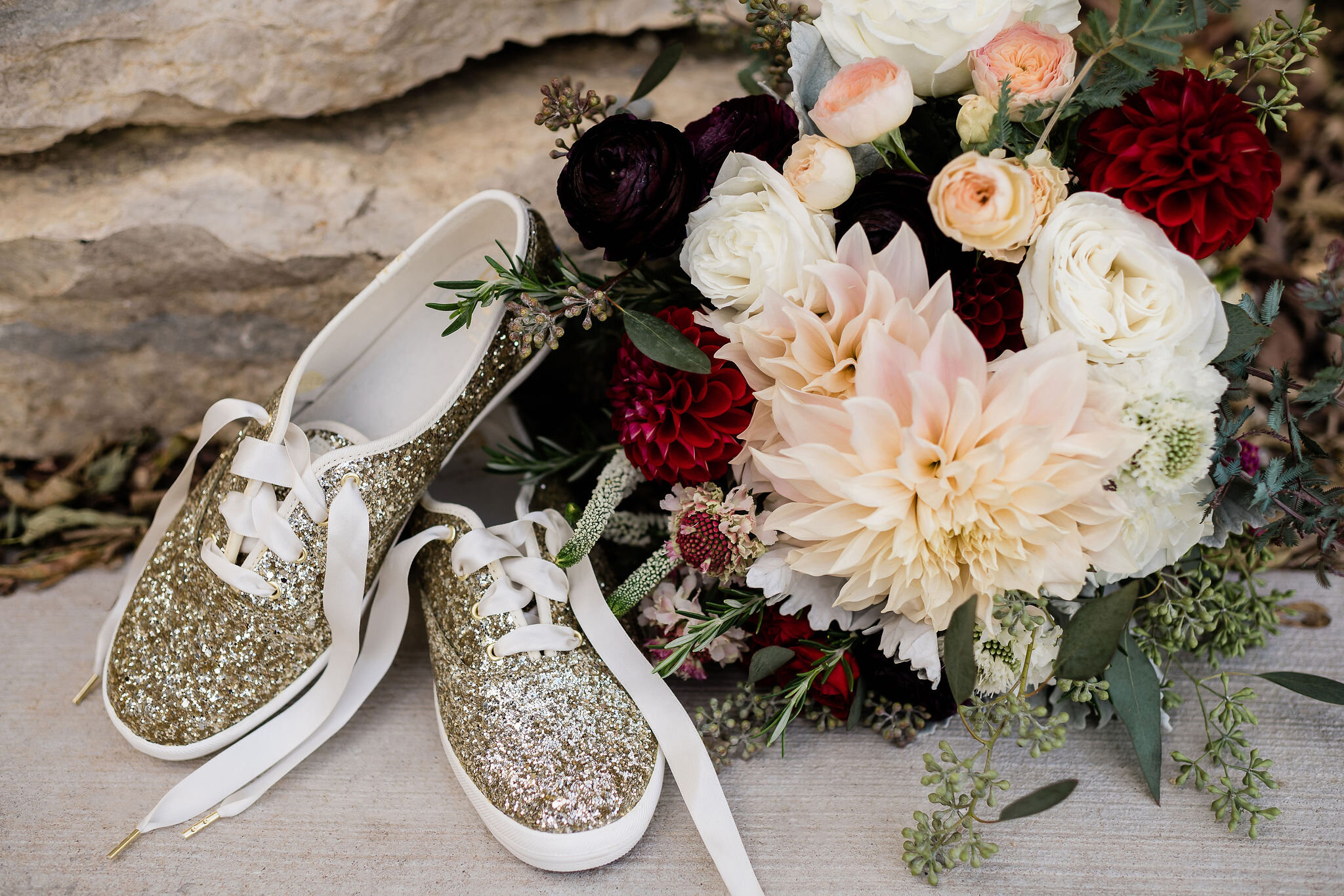 Bride's bouquet and shoes