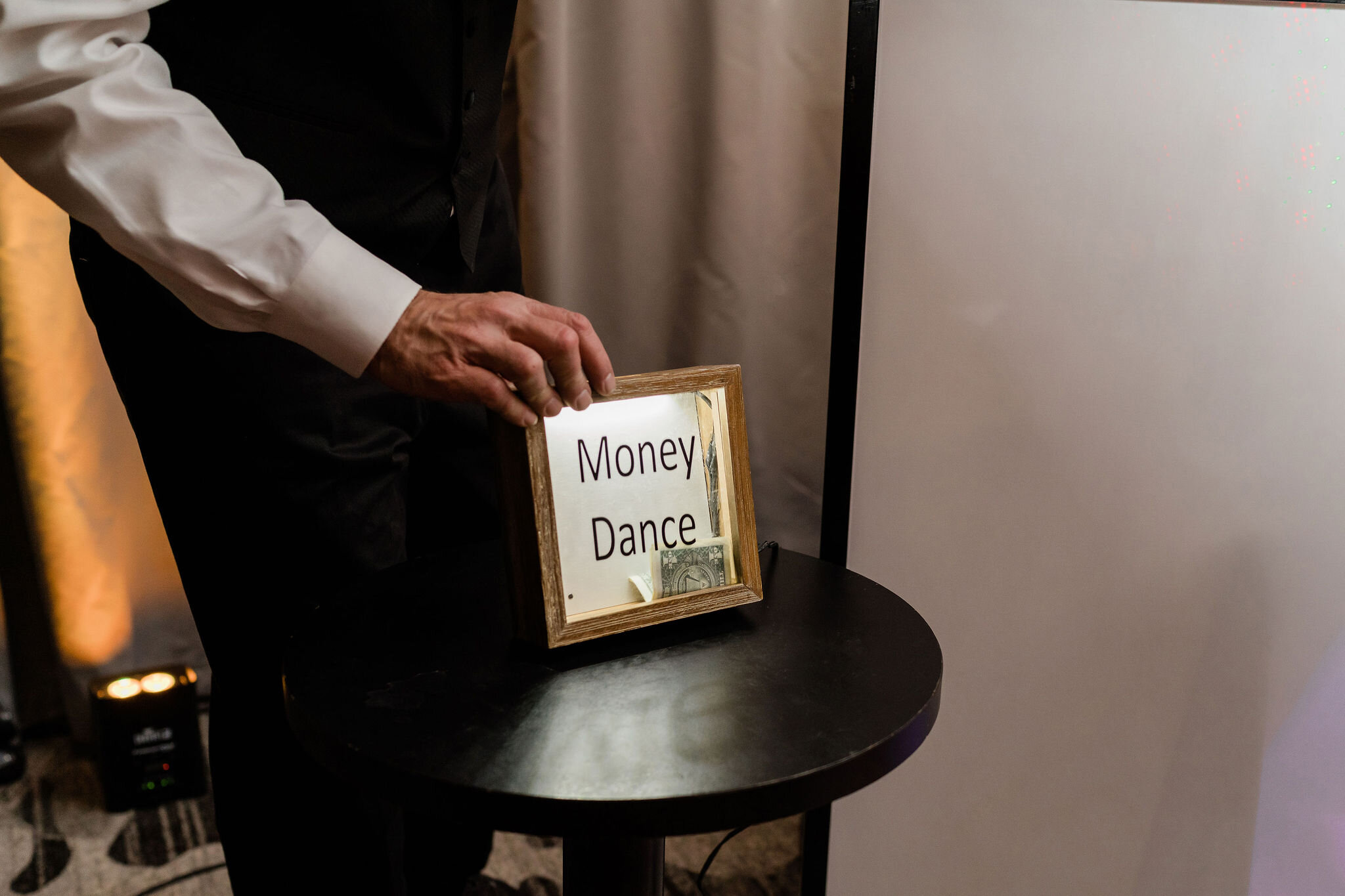 Money dance money holder