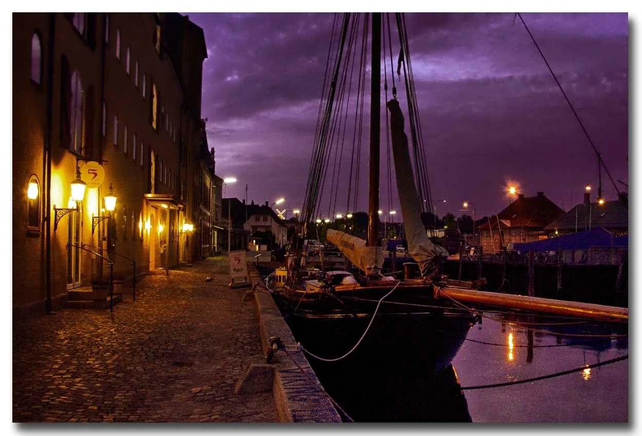 night-city-nr-21-copy.jpg