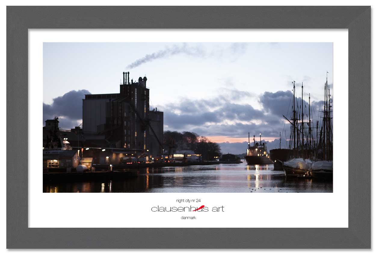 night-city-nr-24-copy.jpg