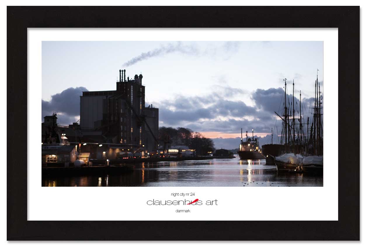 night-city-nr-24-copy.jpg