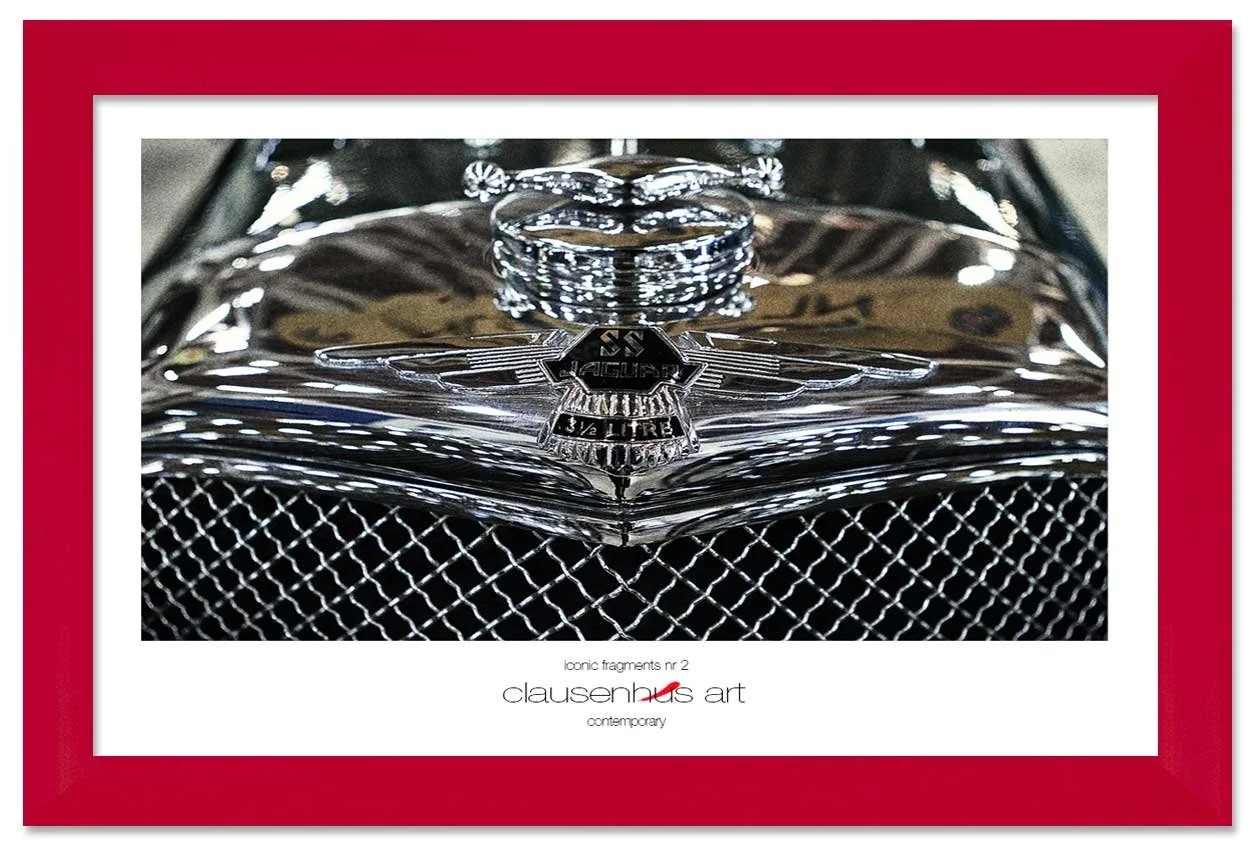 iconic-fragments-nr-2-copy.jpg