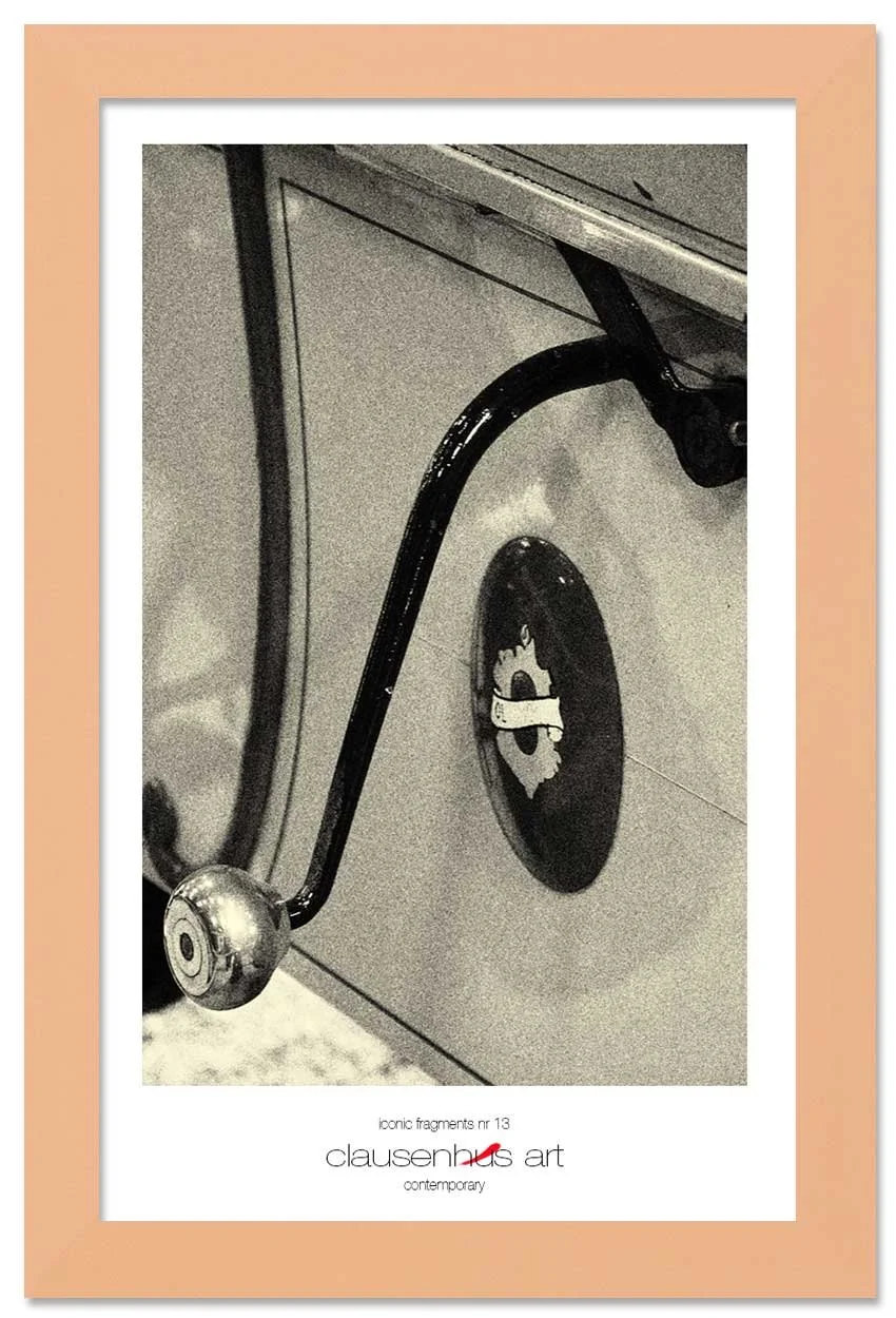 iconic-fragments-nr-13-copy.jpg