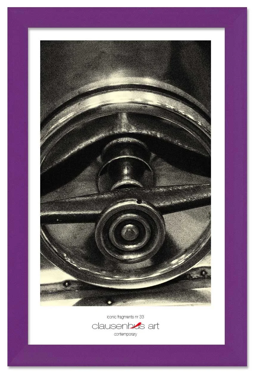 iconic-fragments-nr-33-copy.jpg