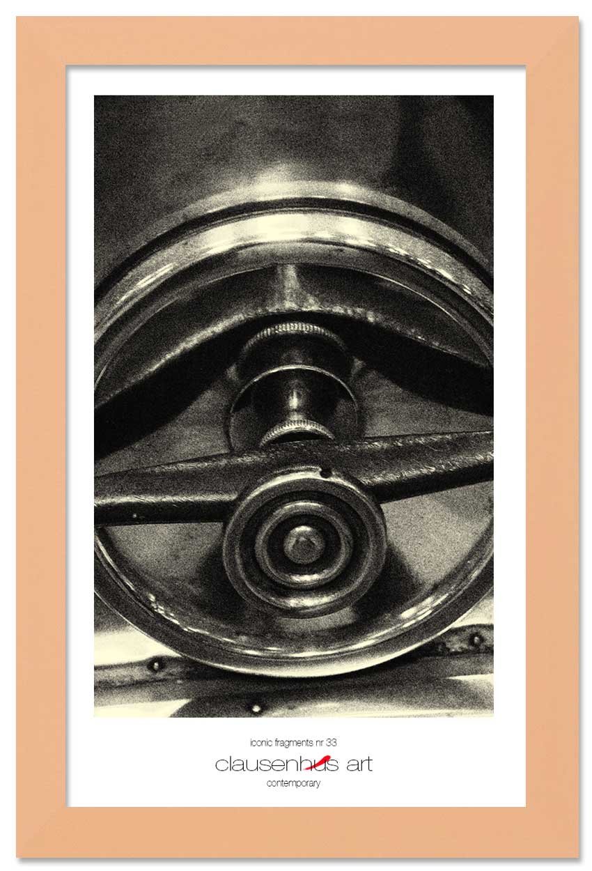 iconic-fragments-nr-33-copy.jpg