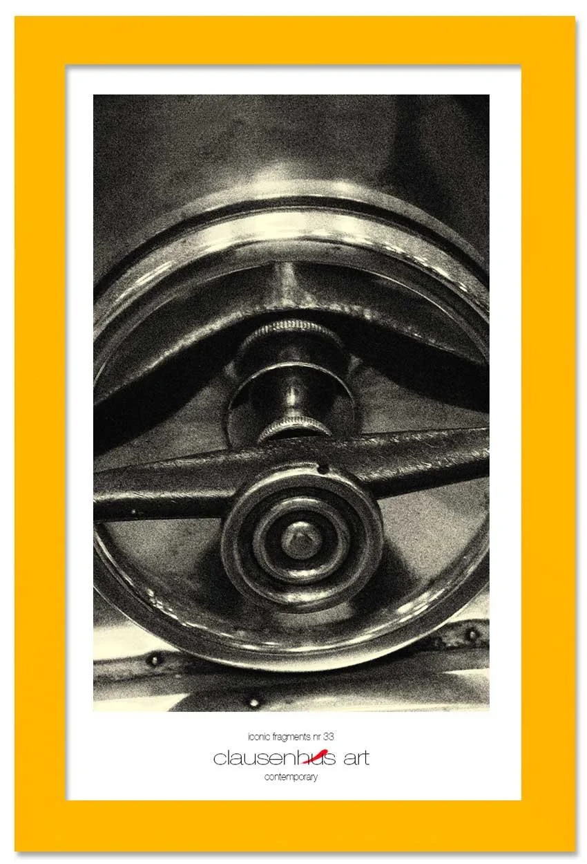 iconic-fragments-nr-33-copy.jpg