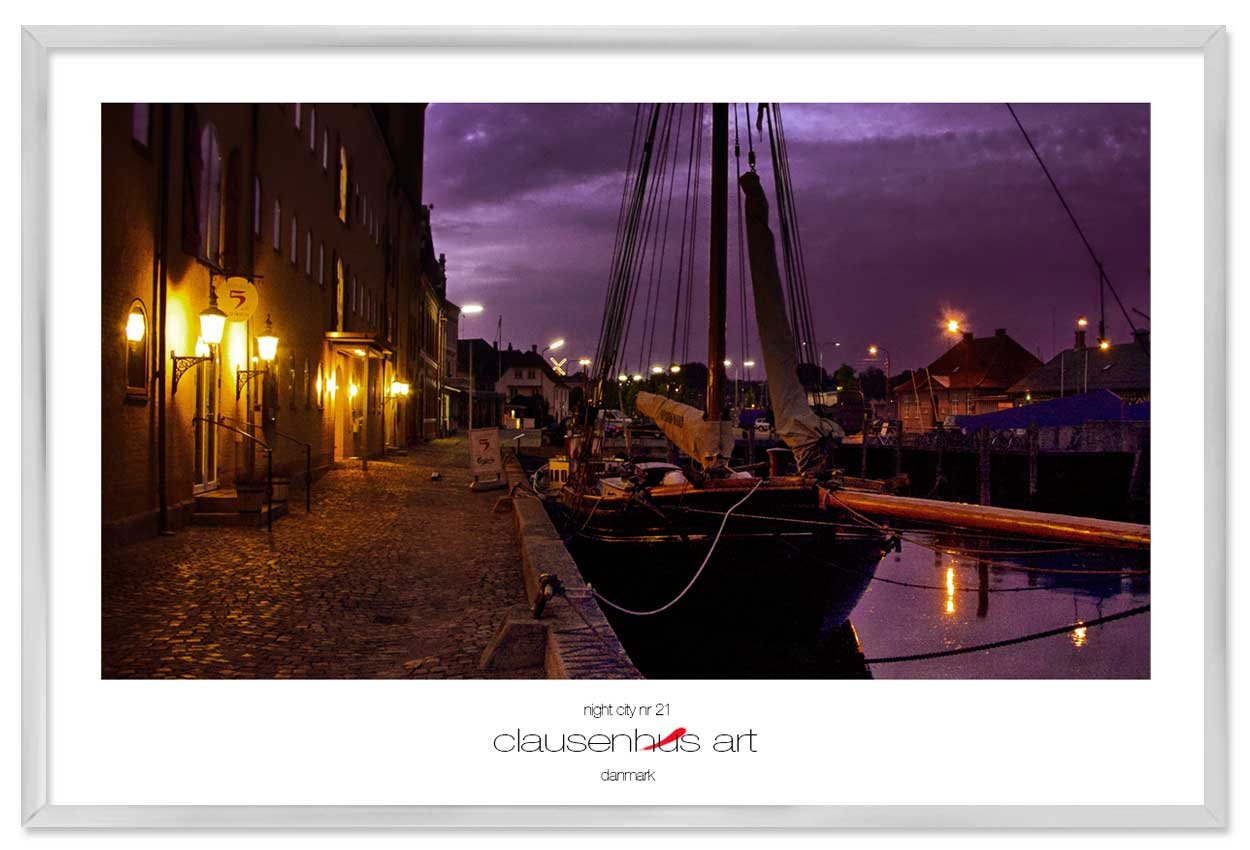 night-city-nr-21-copy.jpg