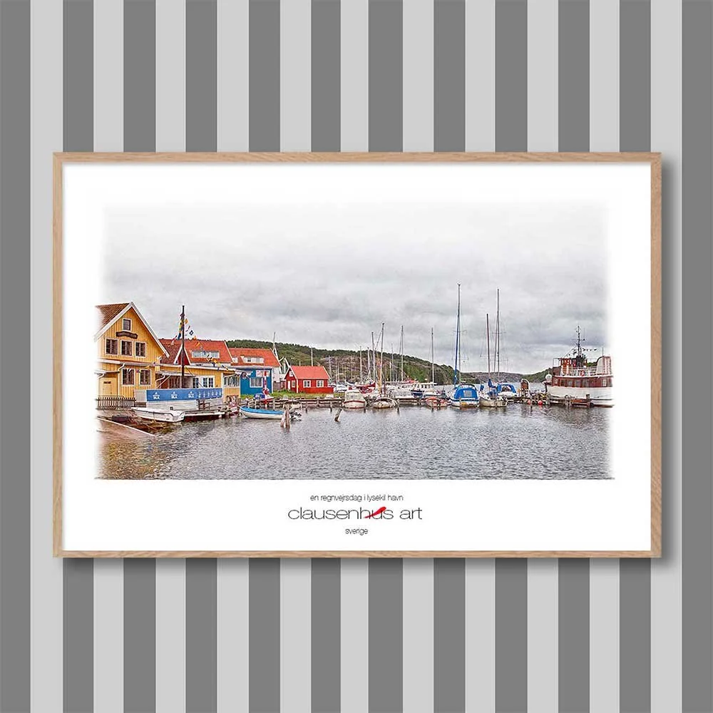 en-regnvejrsdag-i-lysekil-havn-copy.jpg
