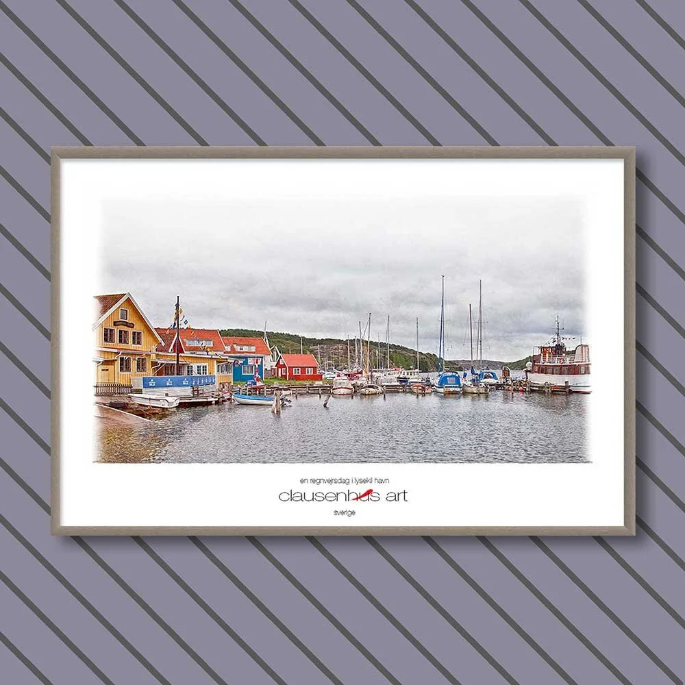 en-regnvejrsdag-i-lysekil-havn-copy.jpg