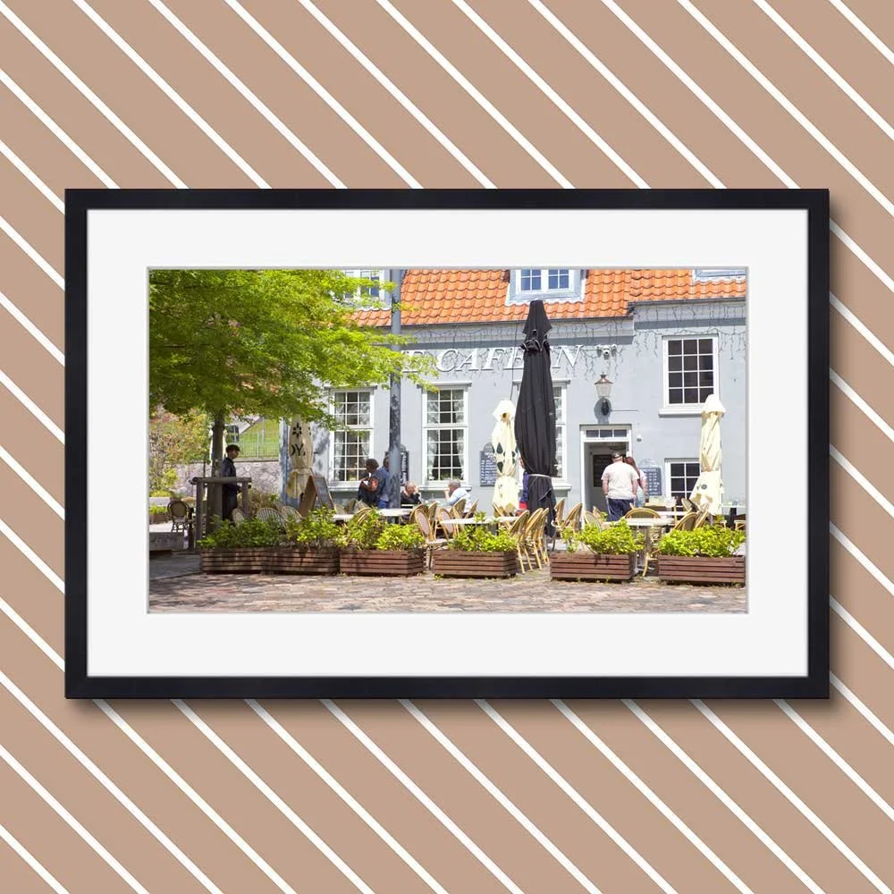 torve cafeen.jpg