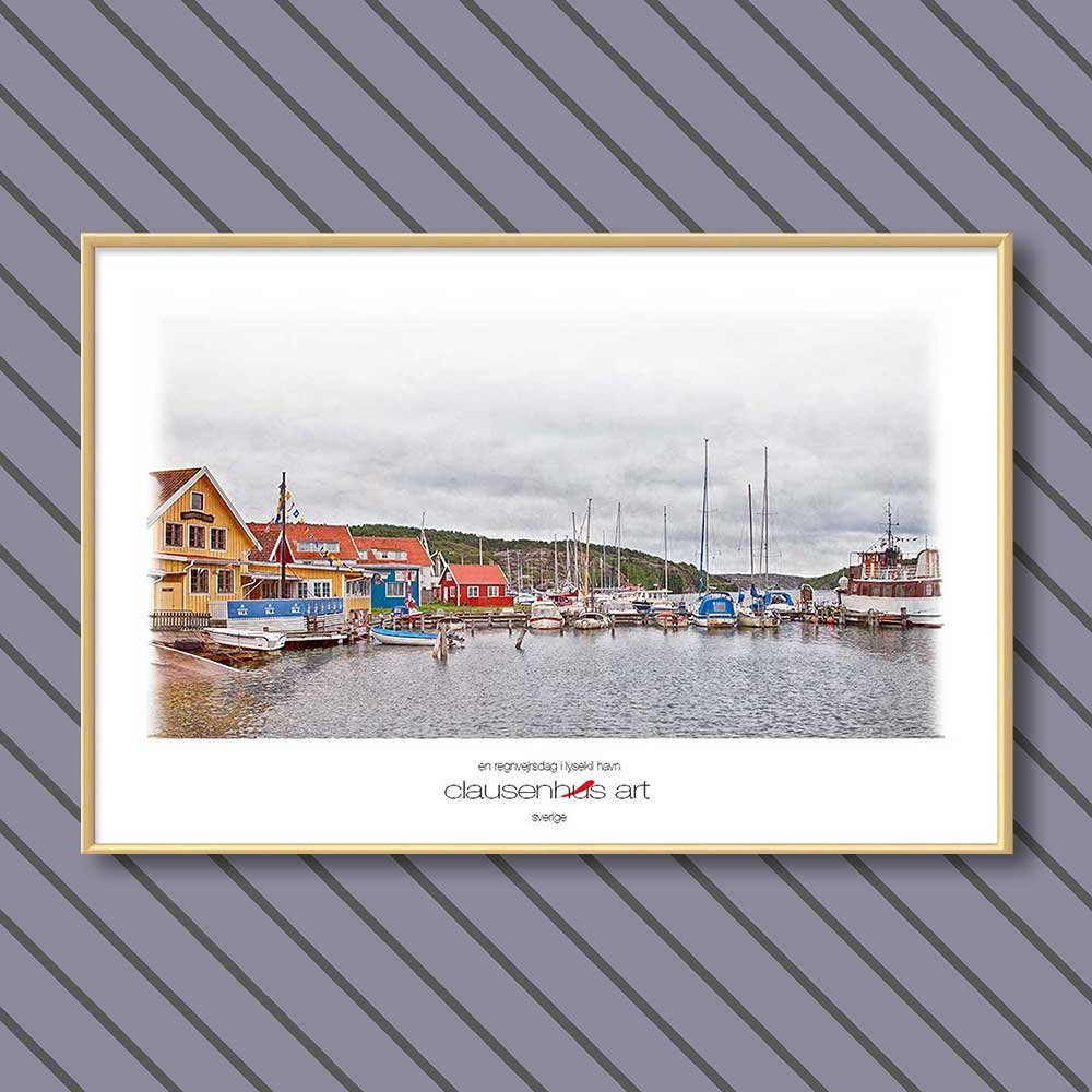 en-regnvejrsdag-i-lysekil-havn-copy.jpg