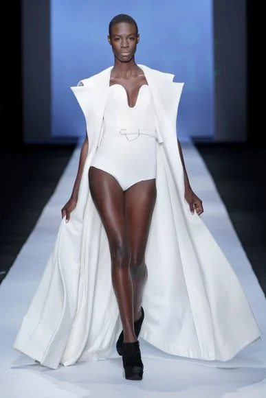 Avant - MBFWJ 12