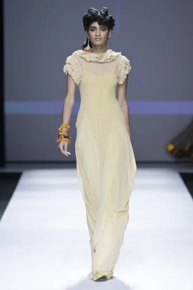 Kathrin Kidger - MBFWJ 12