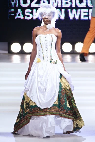 Cigarra Perrin - MFW 12