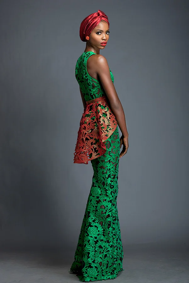 Komole-Kandids-Series-1_House-of-Deola_Aso-Oke_Nigerian-Wedding_BellaNaija10.jpg