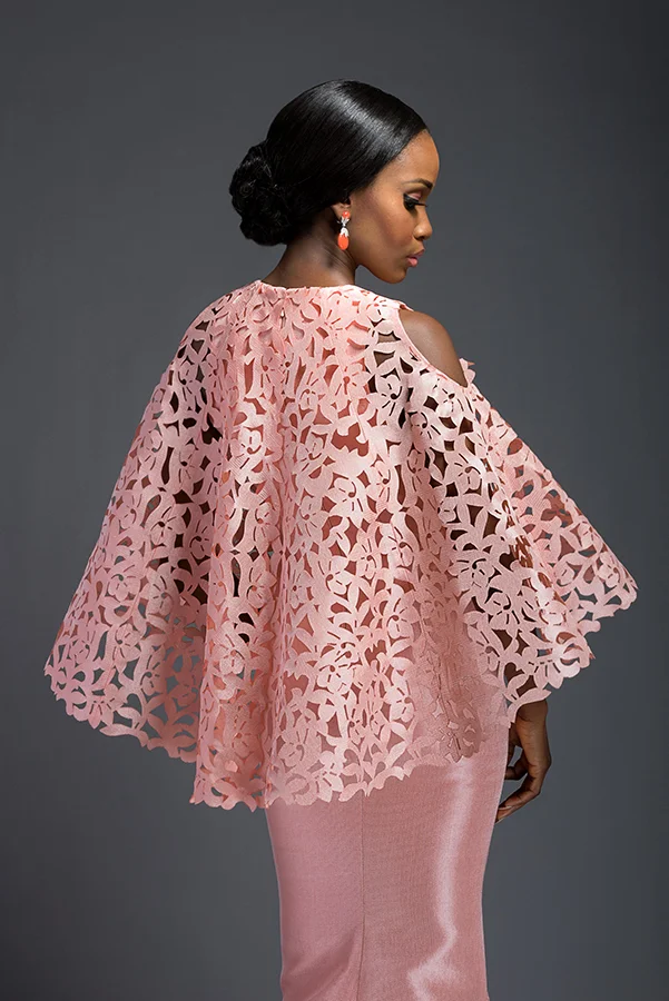 Komole-Kandids-Series-1_House-of-Deola_Aso-Oke_Nigerian-Wedding_BellaNaija19.jpg